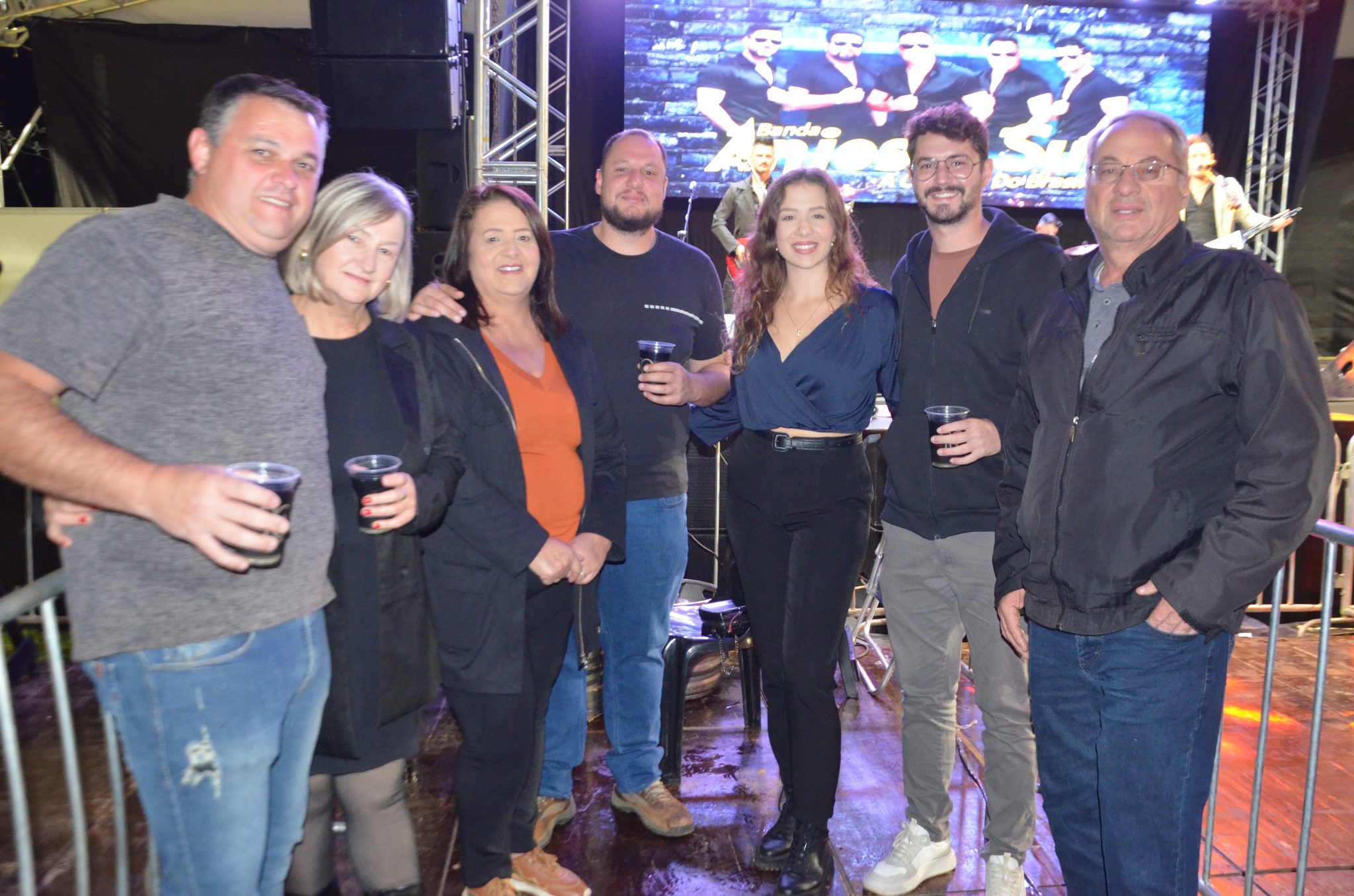 ExpoCaiçara - Sexta-Feira, 15