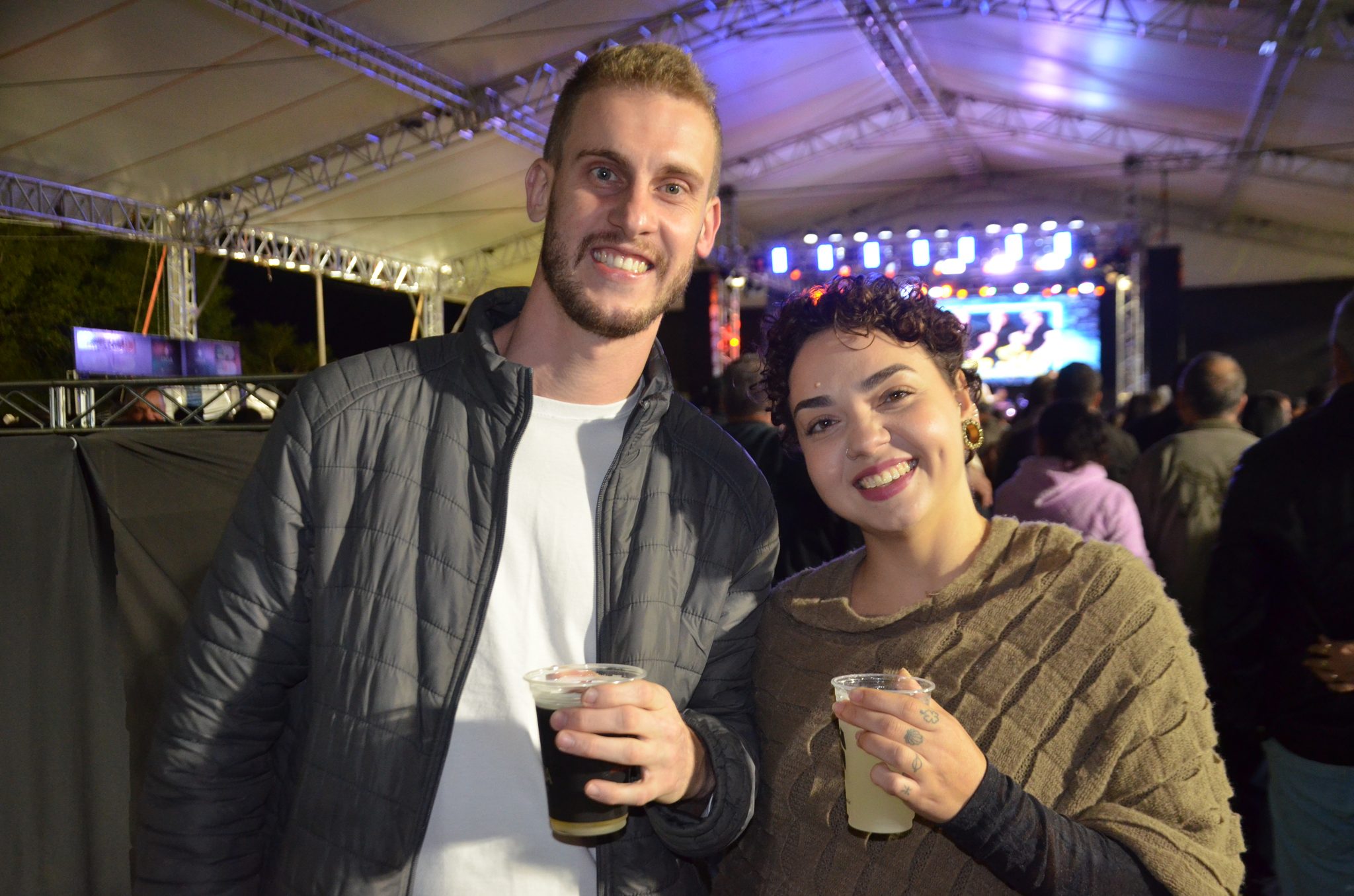 ExpoCaiçara - Sexta-Feira, 15