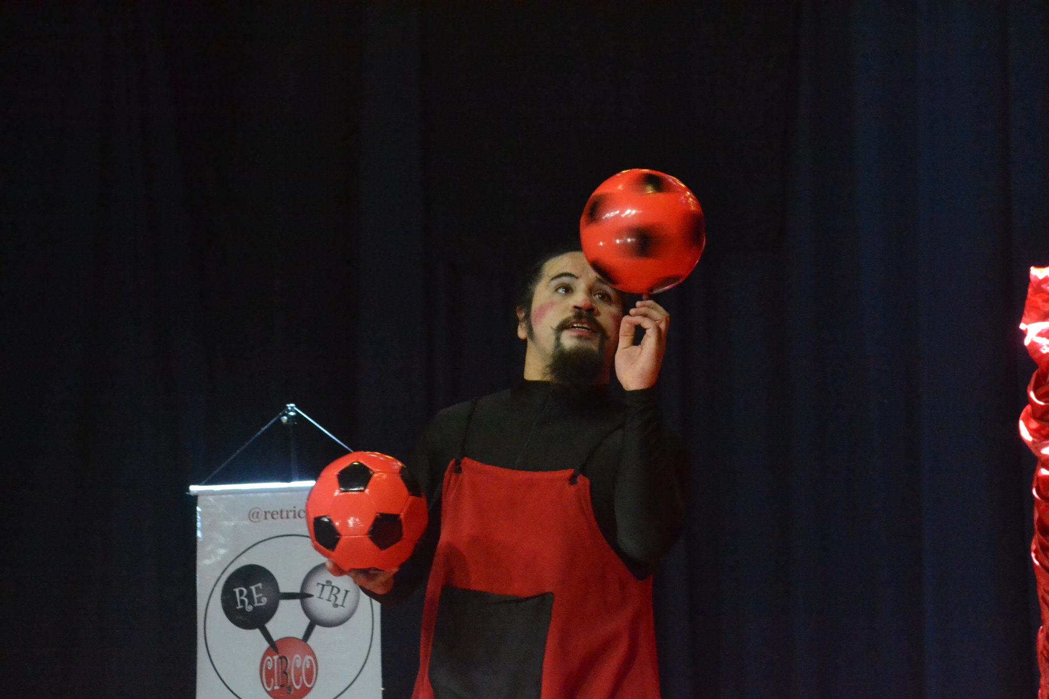 Festival Atena - "Circo de Bolso" (26/06)