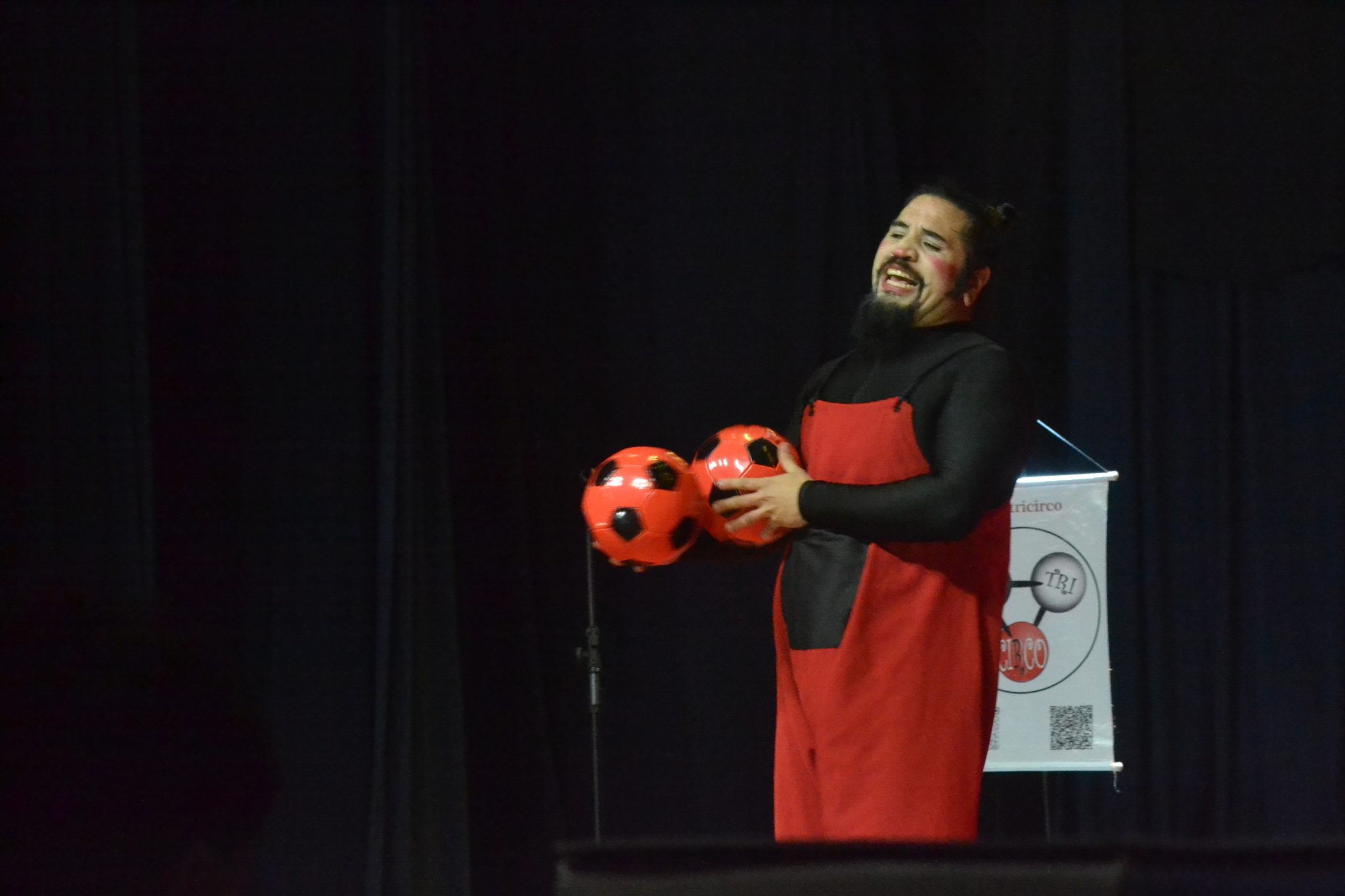 Festival Atena - "Circo de Bolso" (26/06)