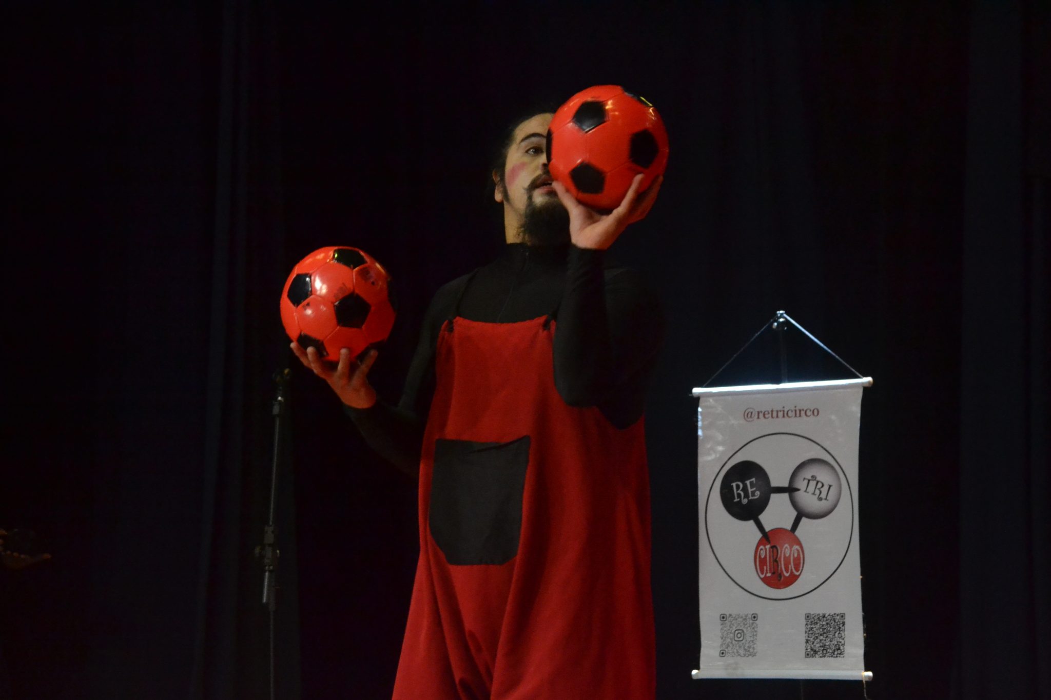 Festival Atena - "Circo de Bolso" (26/06)