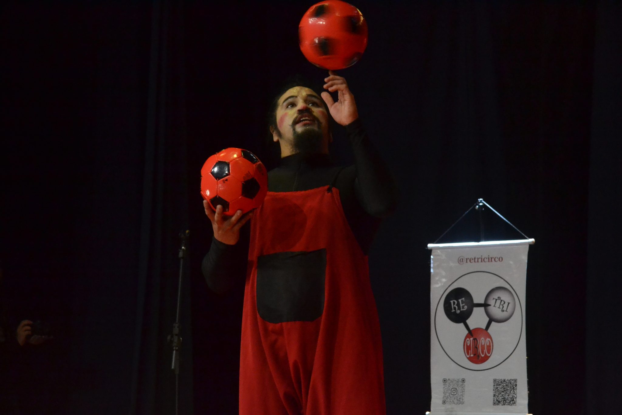Festival Atena - "Circo de Bolso" (26/06)