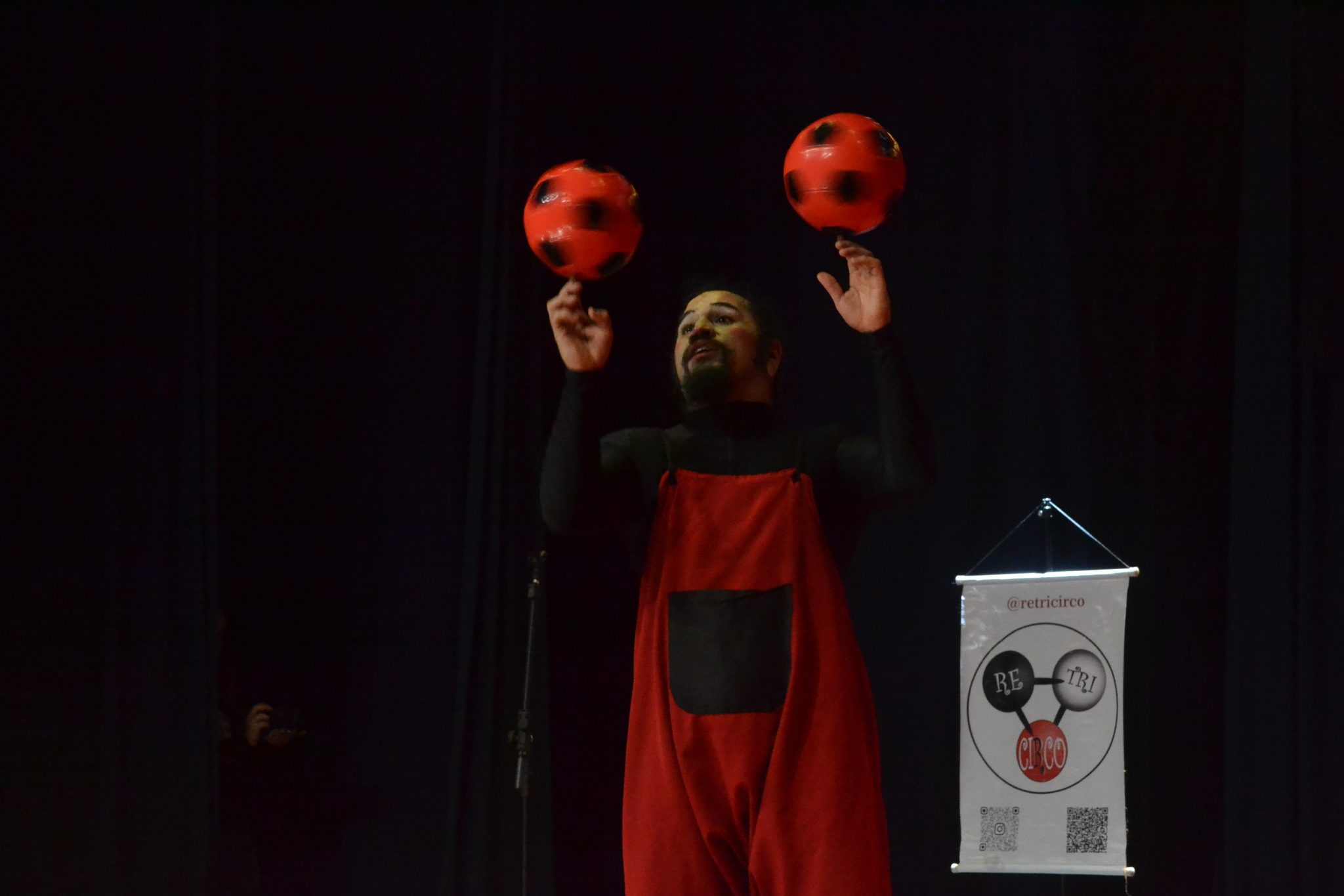 Festival Atena - "Circo de Bolso" (26/06)