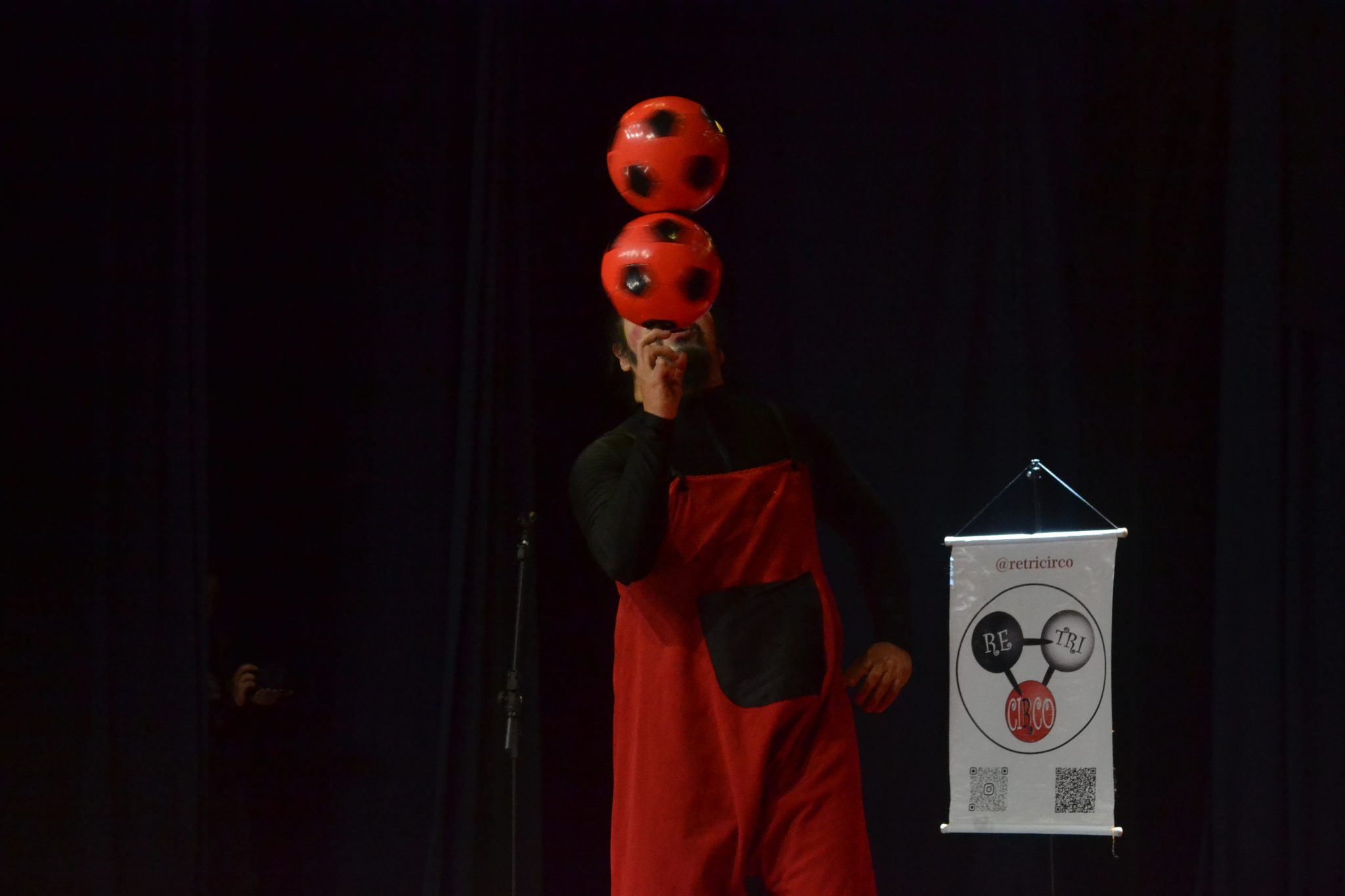 Festival Atena - "Circo de Bolso" (26/06)