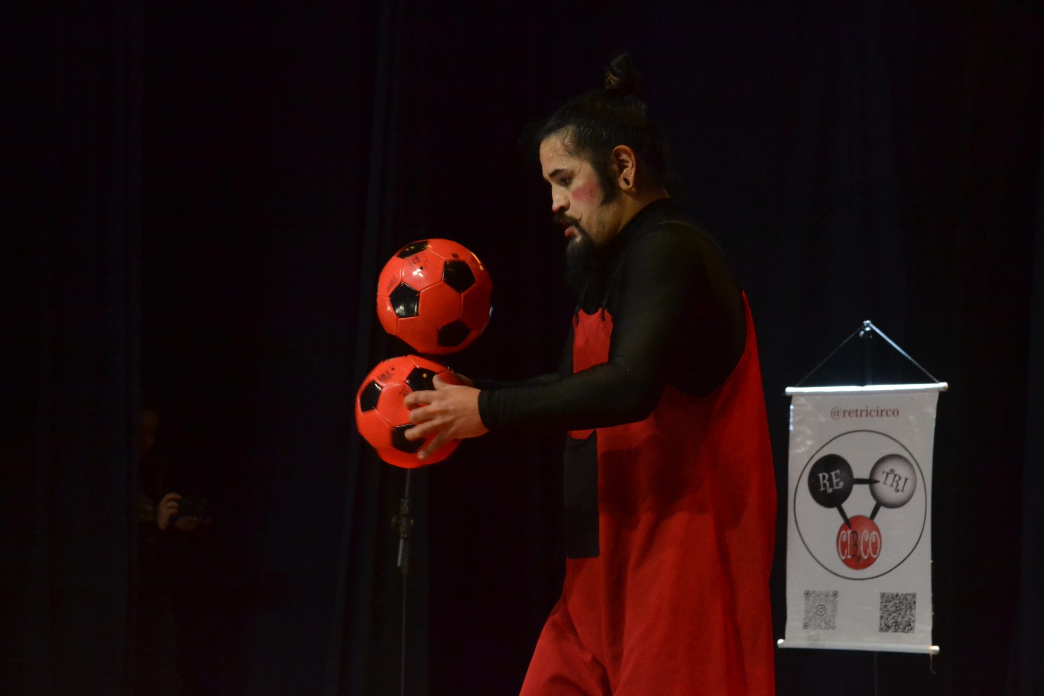 Festival Atena - "Circo de Bolso" (26/06)
