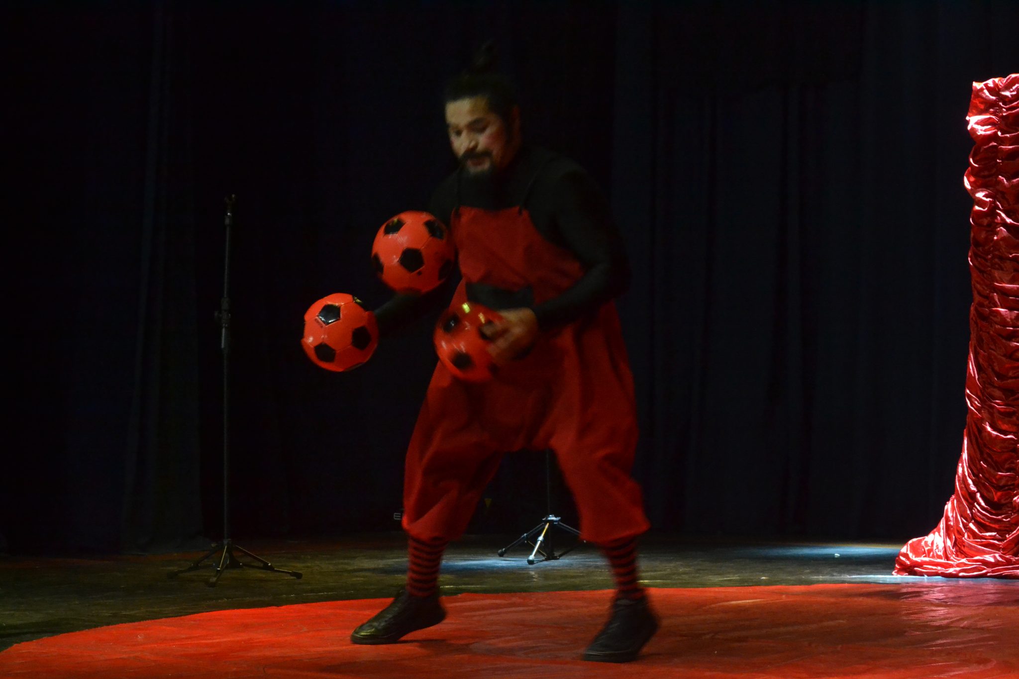 Festival Atena - "Circo de Bolso" (26/06)