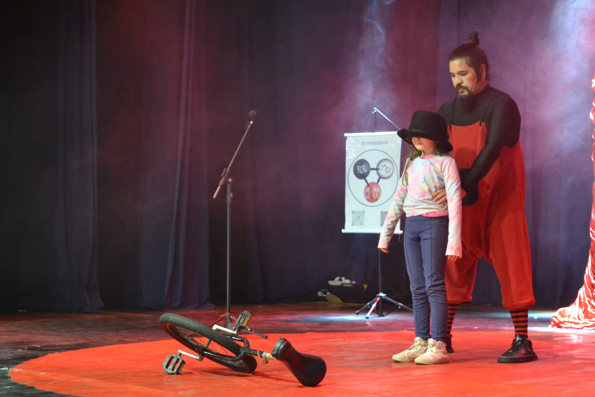 Festival Atena - "Circo de Bolso" (26/06)