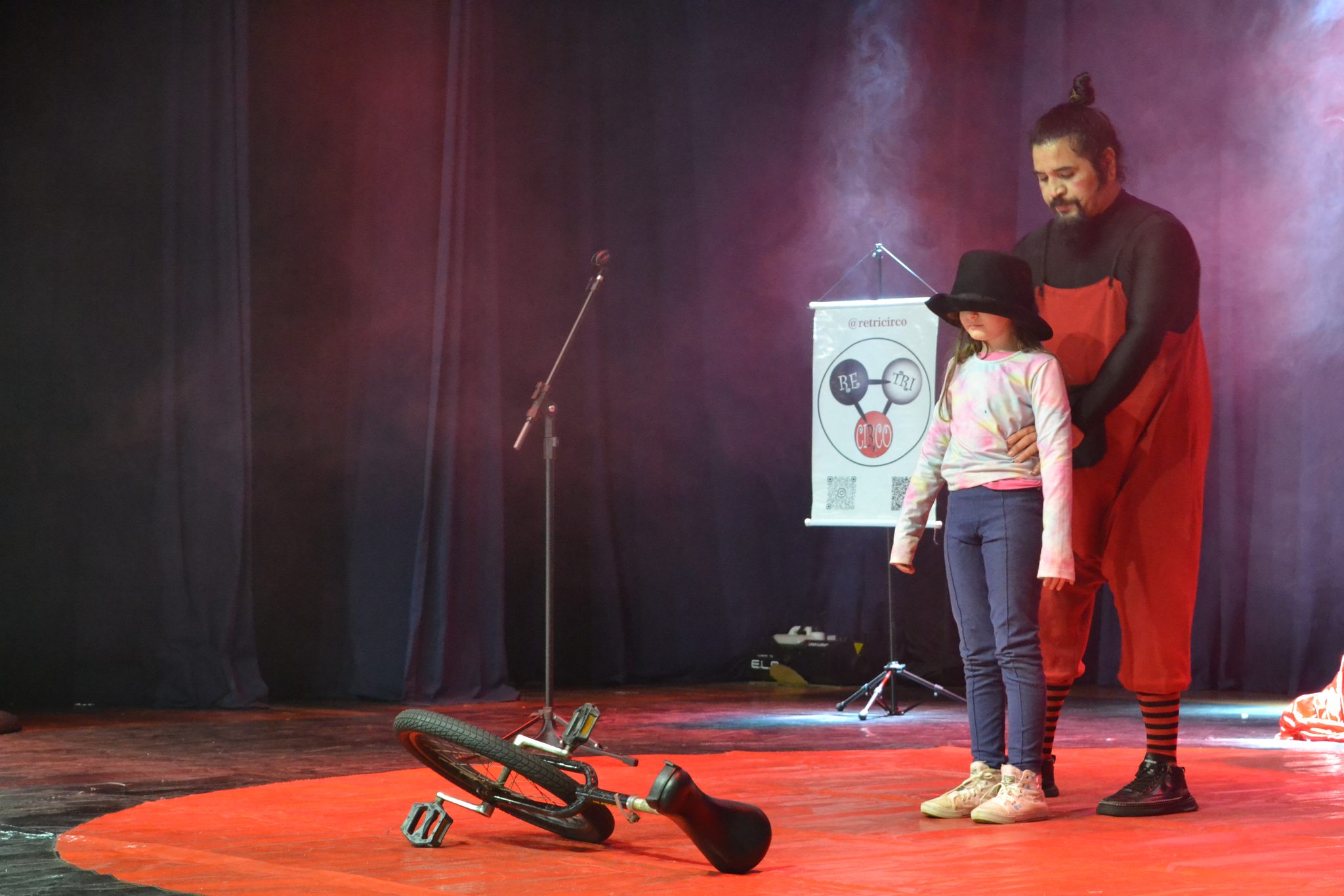 Festival Atena - "Circo de Bolso" (26/06)