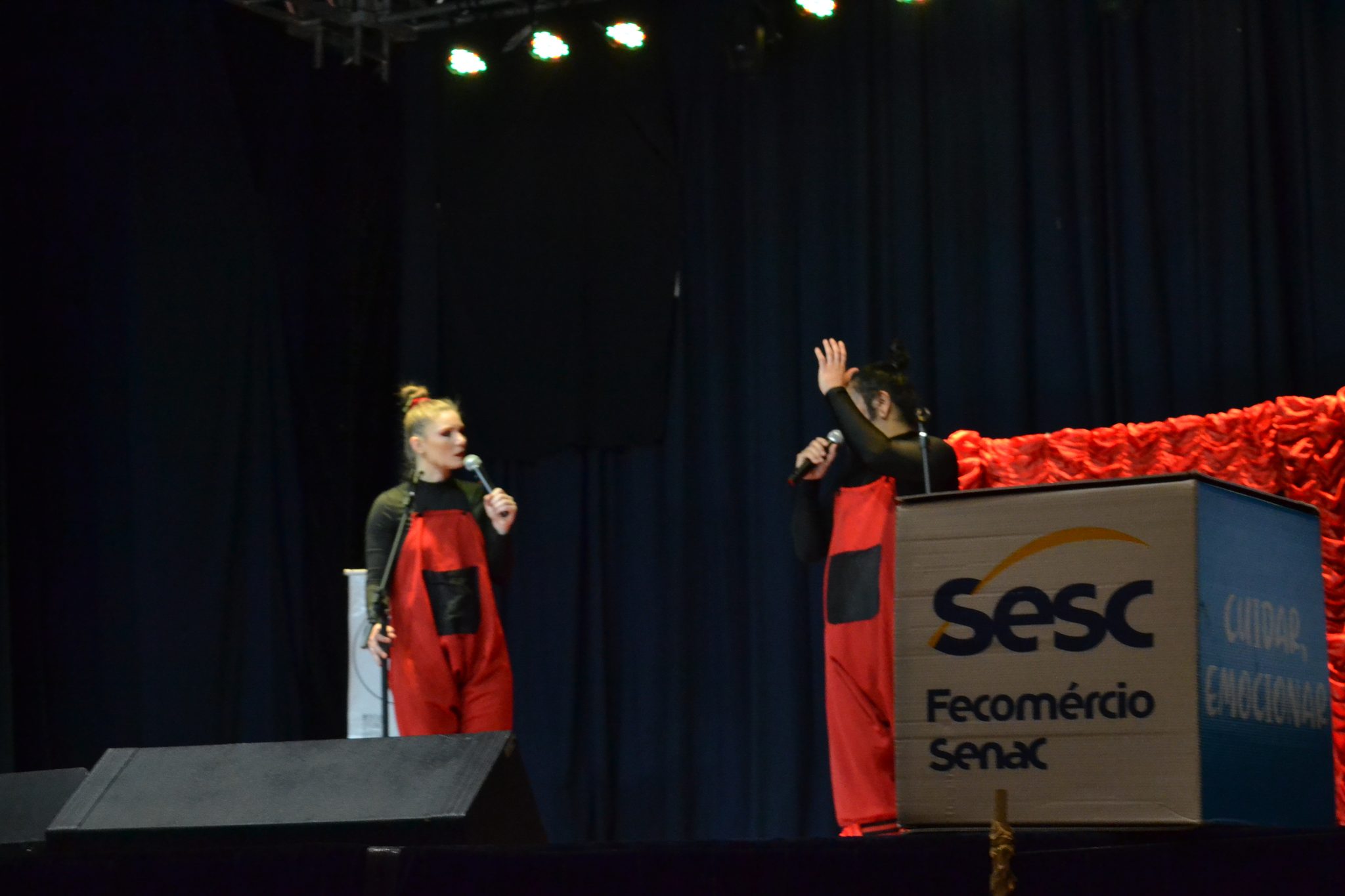 Festival Atena - "Circo de Bolso" (26/06)