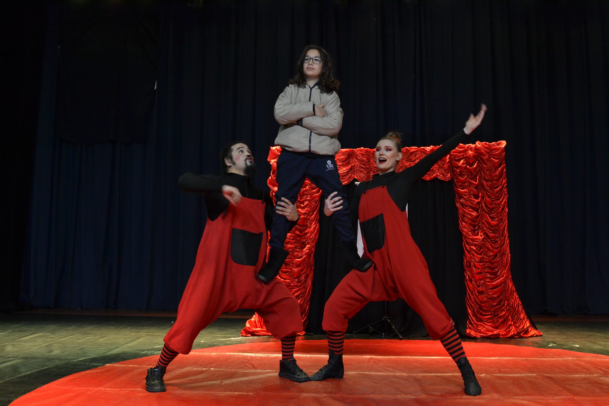 Festival Atena - "Circo de Bolso" (26/06)