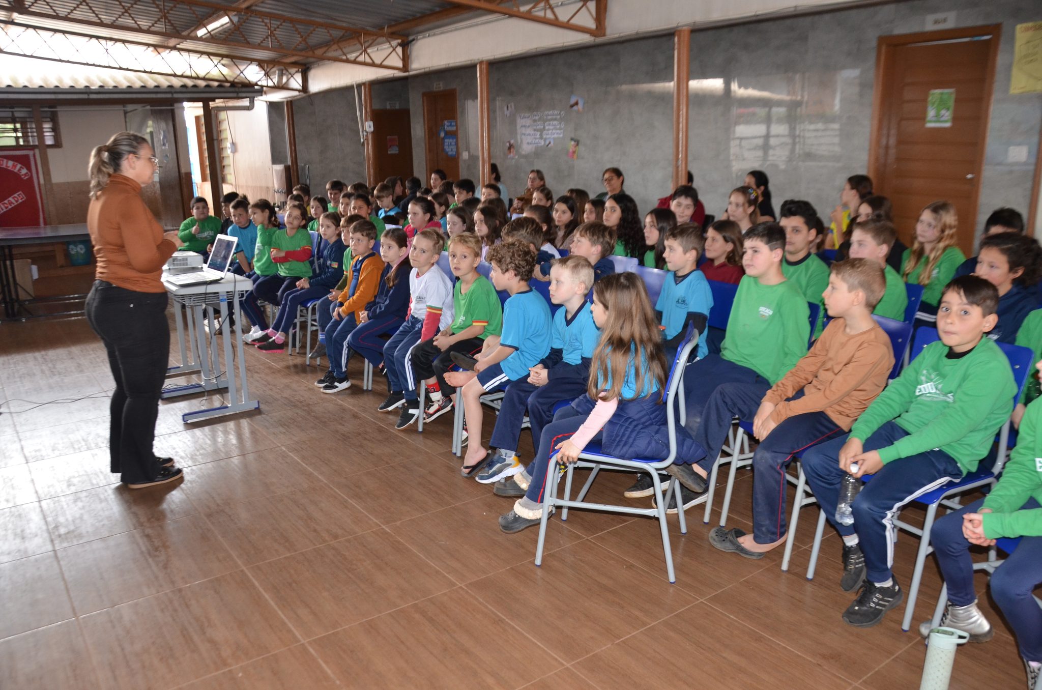 Cristal do Sul - Água Limpa, Futuro Sustentável: Escola Estadual de Ensino Médio Mathias Huppes