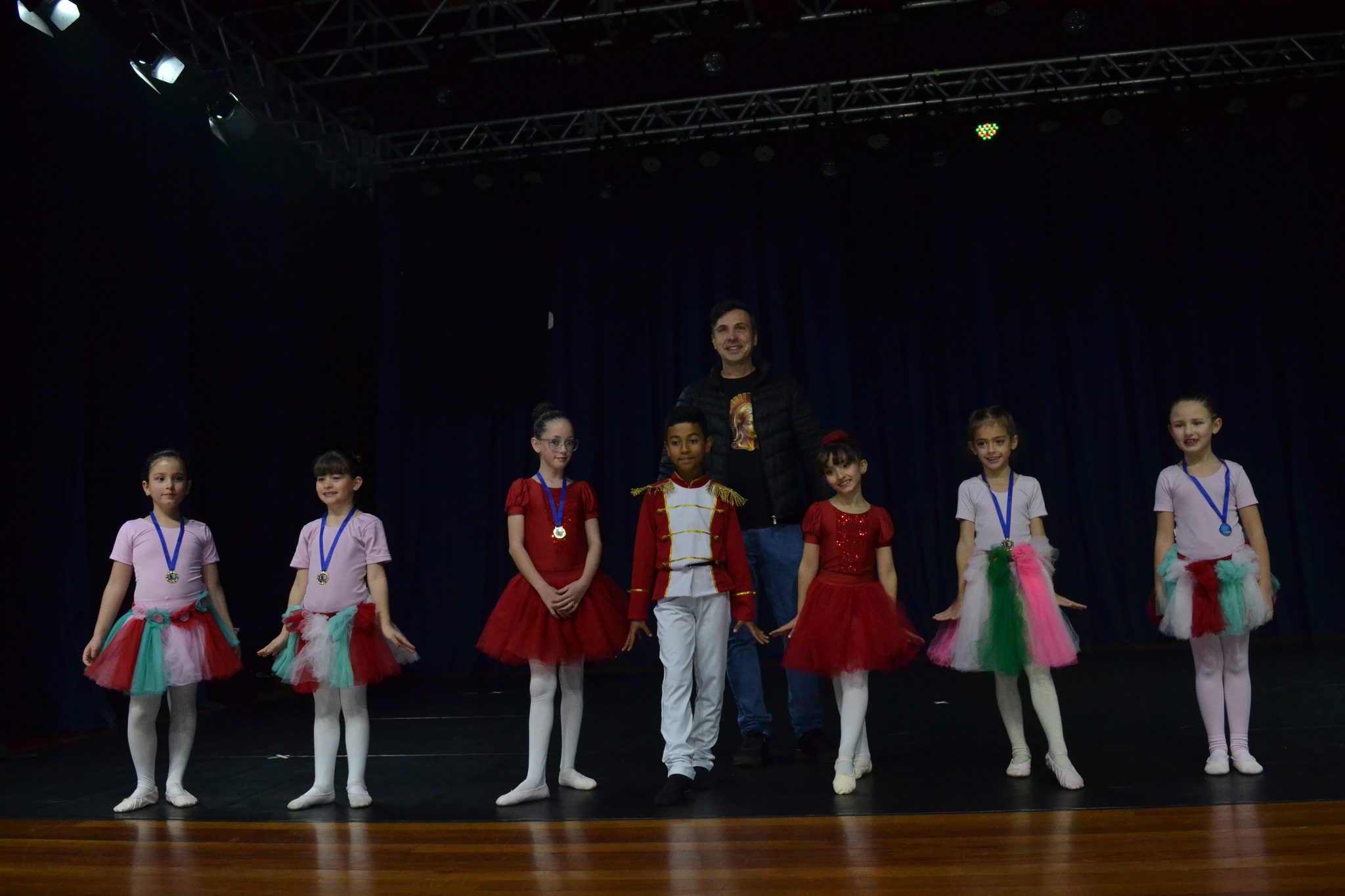 Festival Atena - Mostra de danças (27/06)