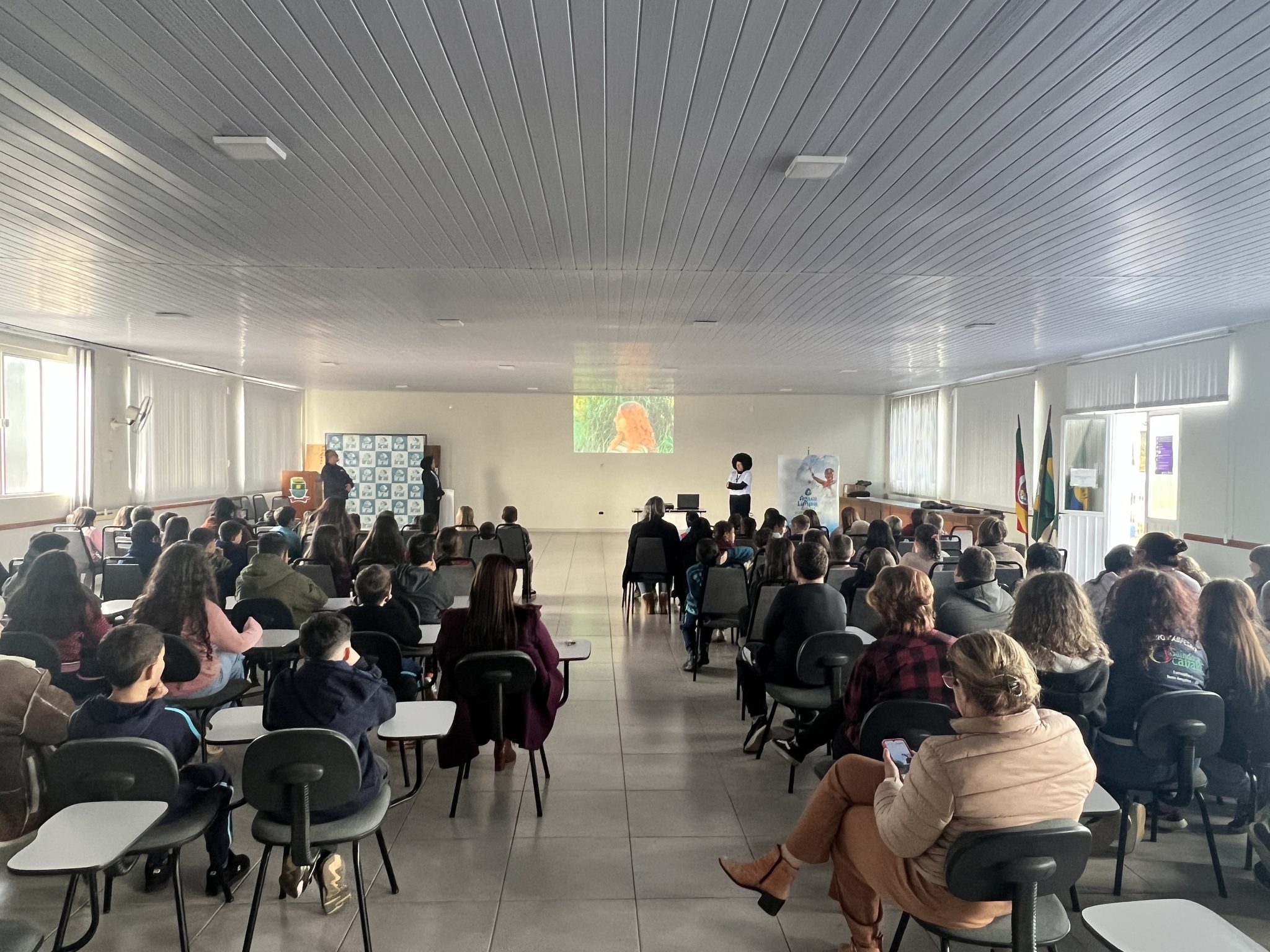 Água Limpa, Futuro Sustentável: Escola Municipal Casa da Criança