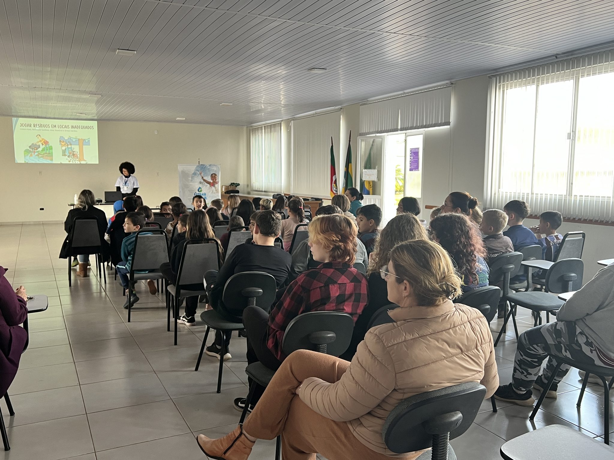 Água Limpa, Futuro Sustentável: Escola Municipal Casa da Criança