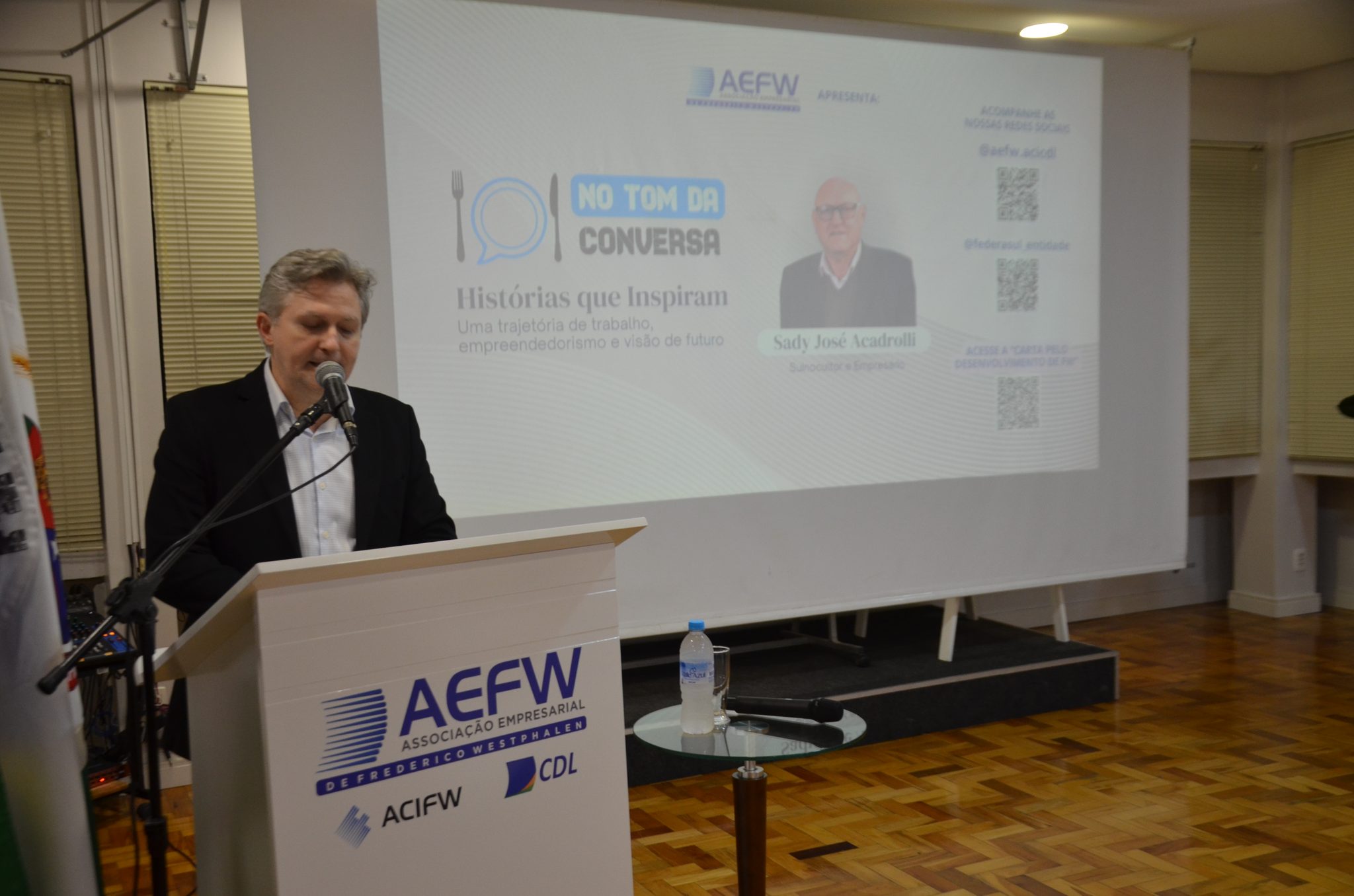 FW- No Tom da Conversa com Sady Acadrolli