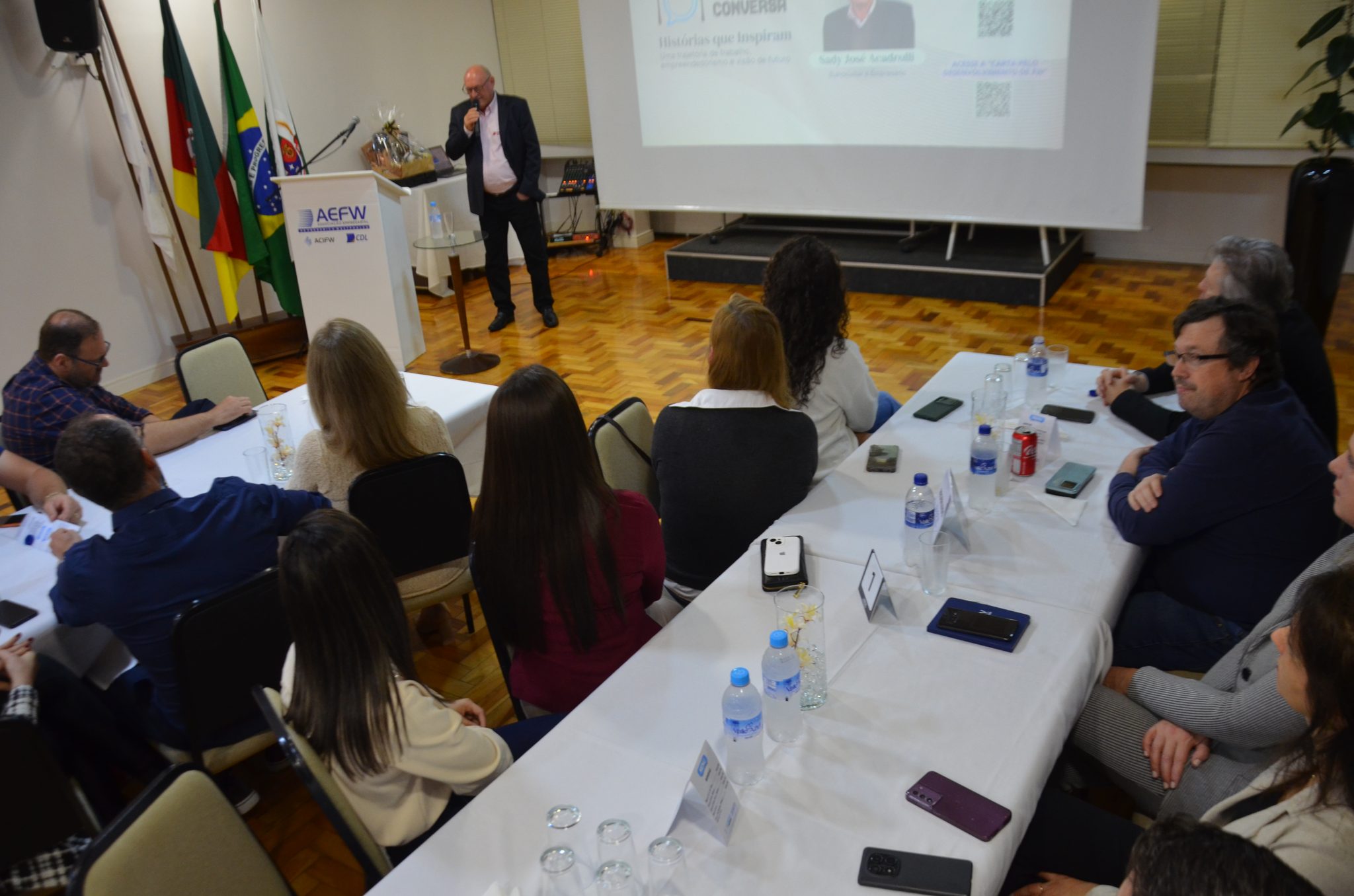 FW- No Tom da Conversa com Sady Acadrolli