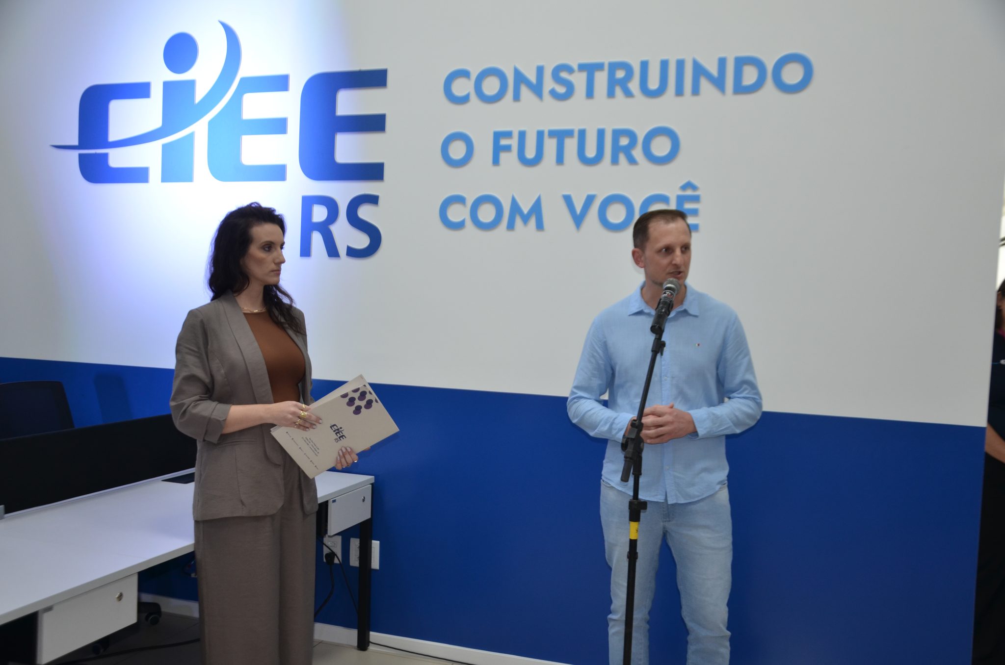 FW - Inauguração da nova sede do Ciee-RS