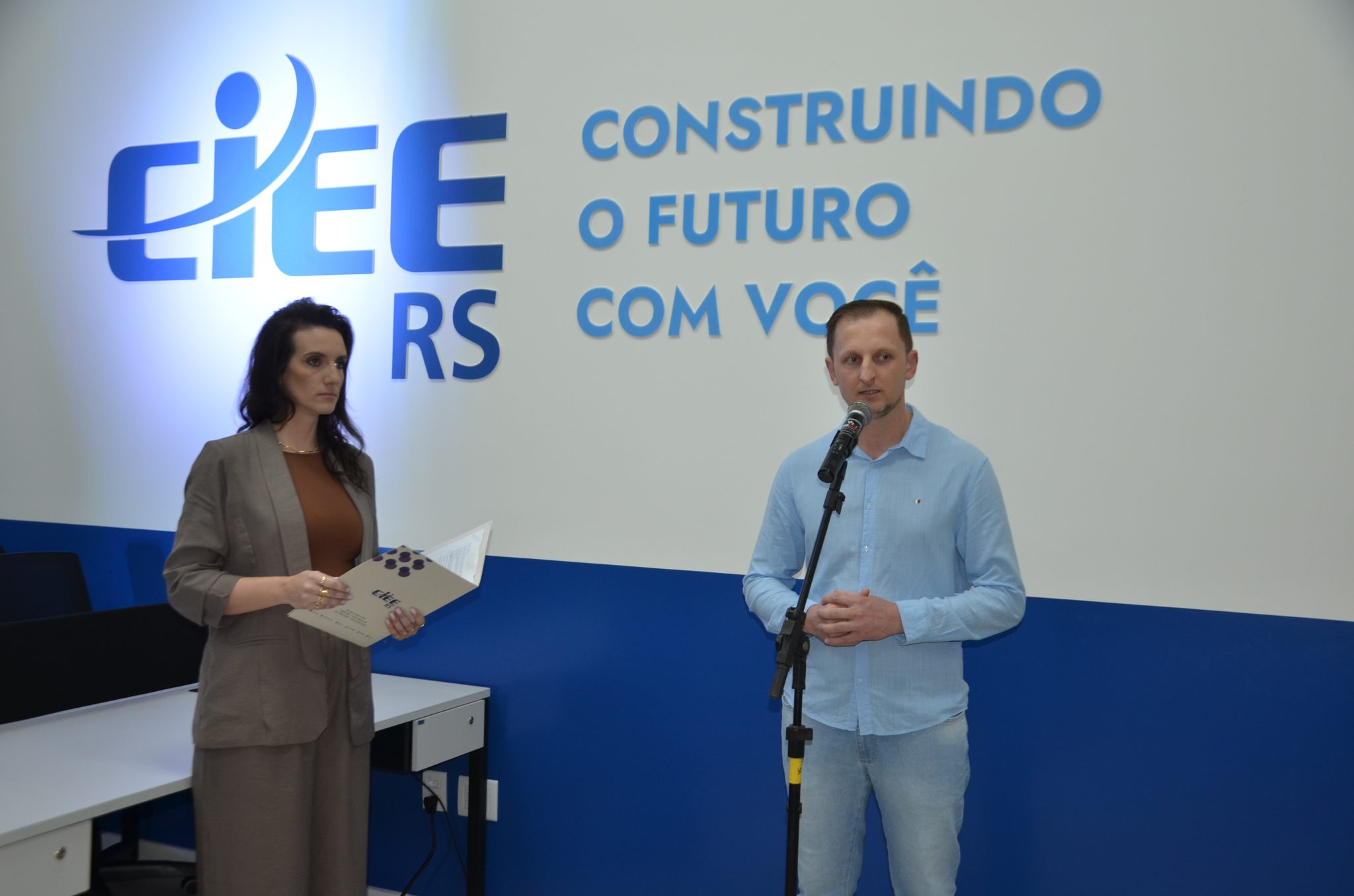 FW - Inauguração da nova sede do Ciee-RS