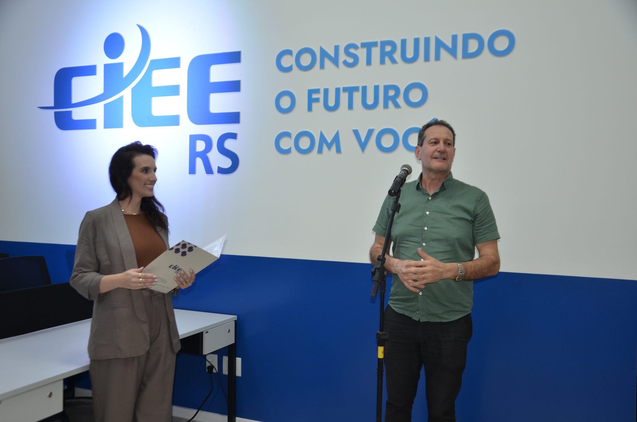 FW - Inauguração da nova sede do Ciee-RS