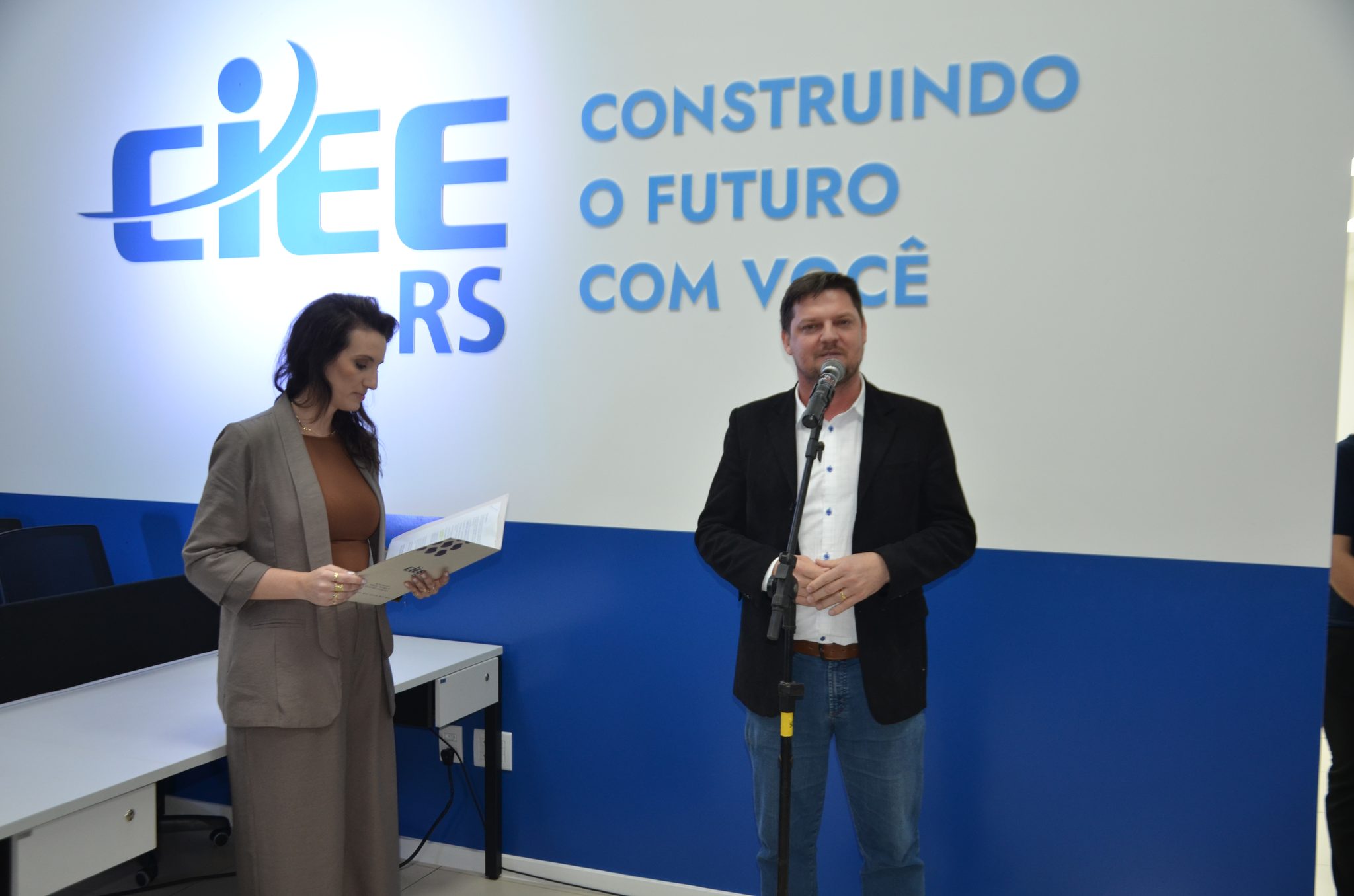 FW - Inauguração da nova sede do Ciee-RS