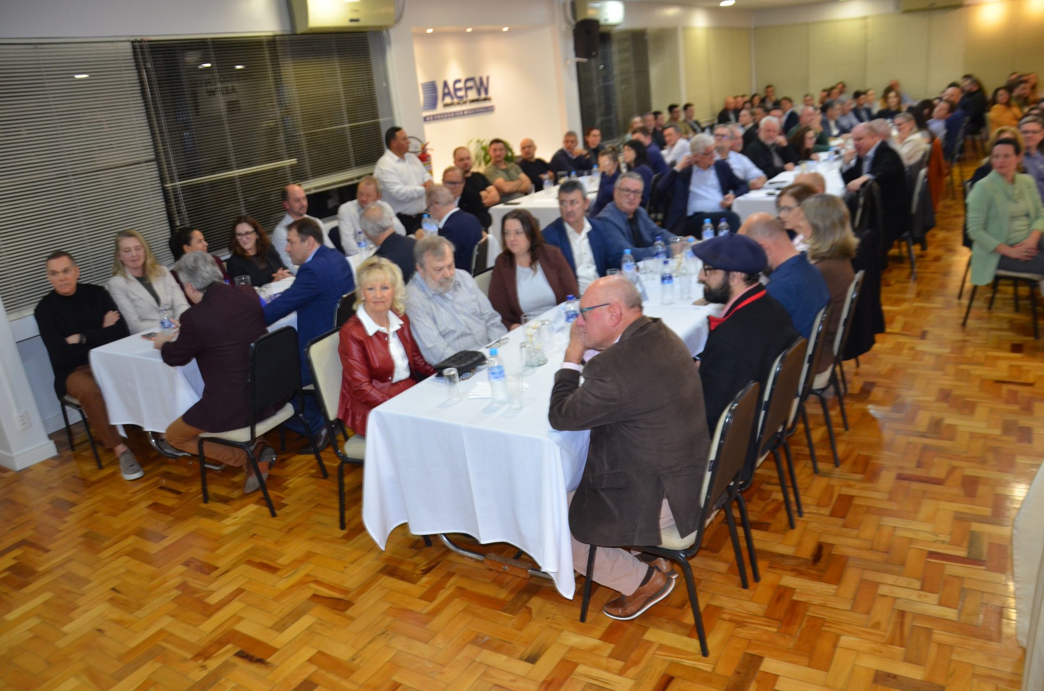 FW - Fórum das ACIs e No Tom da Conversa com Norberto Ortigara