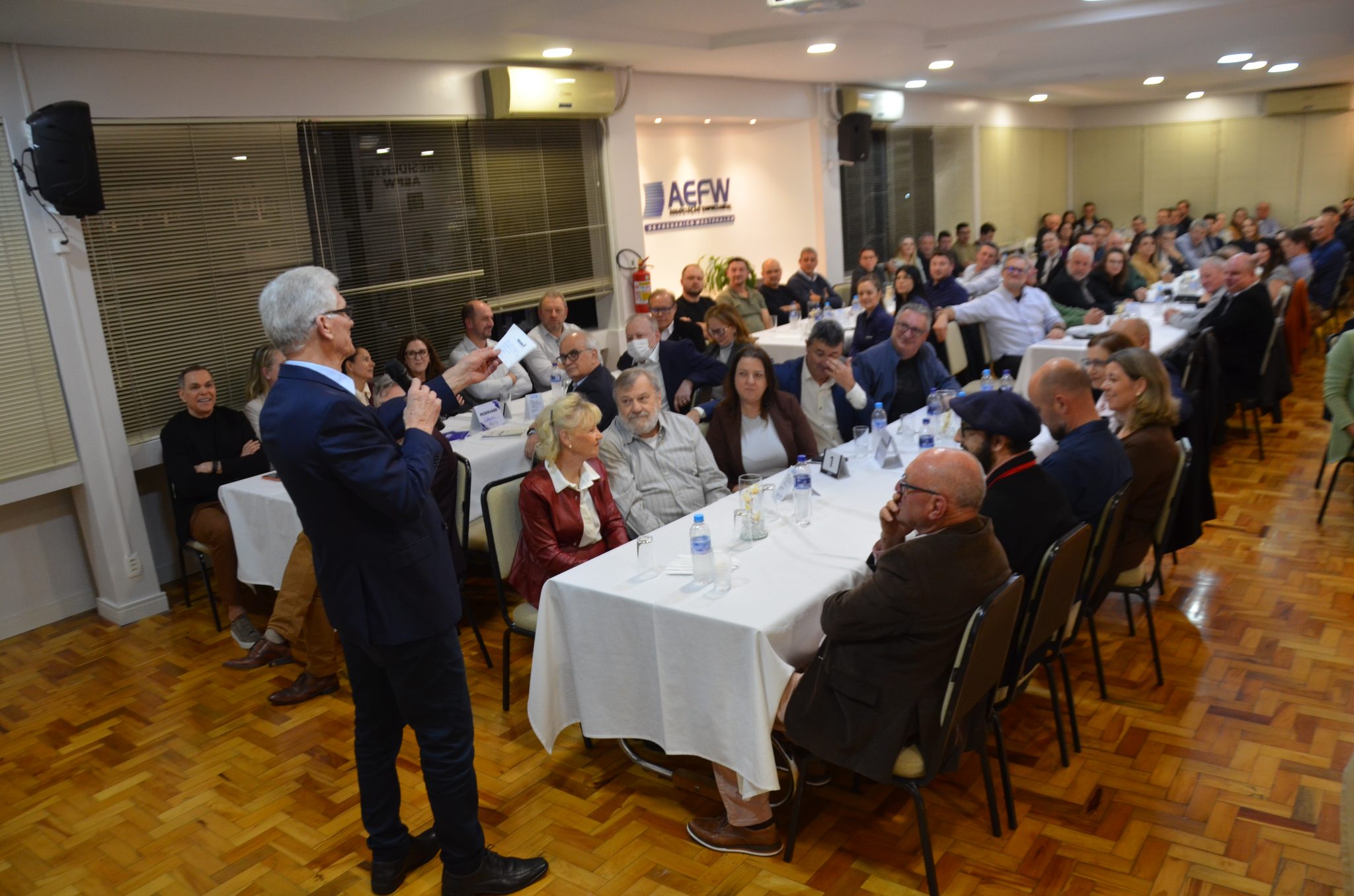 FW - Fórum das ACIs e No Tom da Conversa com Norberto Ortigara