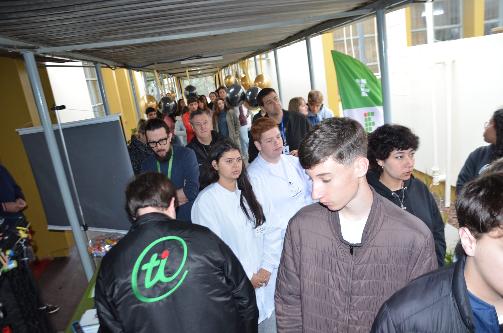 FW - 18ª Mostra Pedagógica Escola Técnica José Cañellas