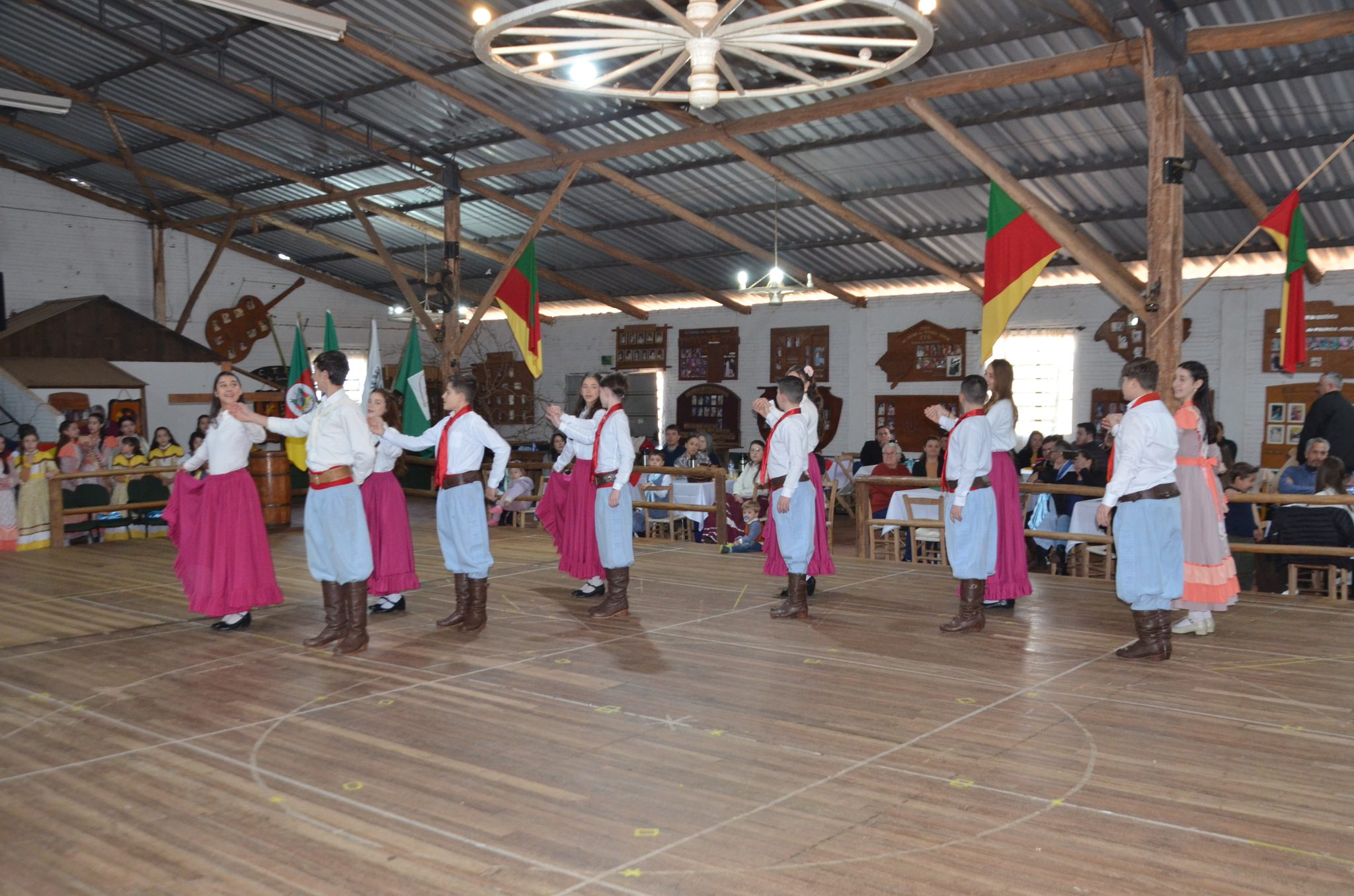 FW - 53 anos do CTG Rodeio da Querência