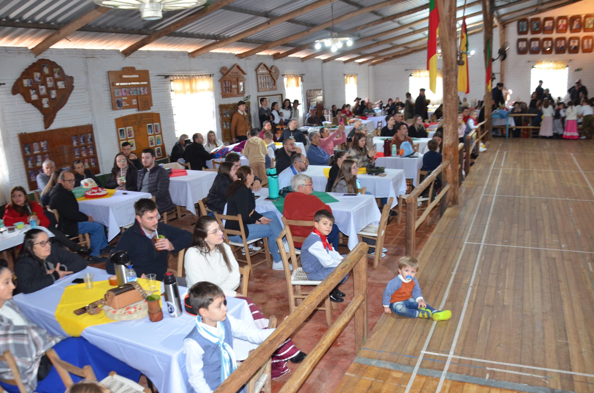 FW - 53 anos do CTG Rodeio da Querência