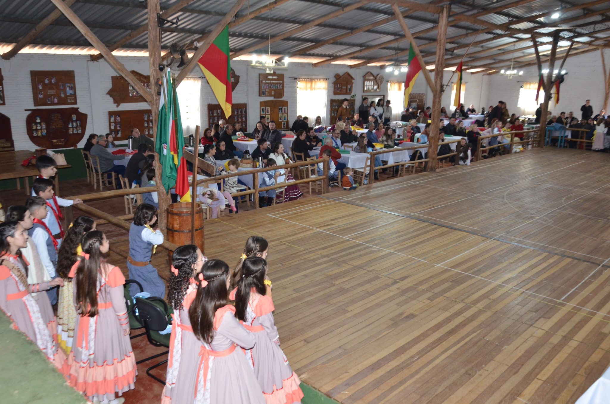 FW - 53 anos do CTG Rodeio da Querência