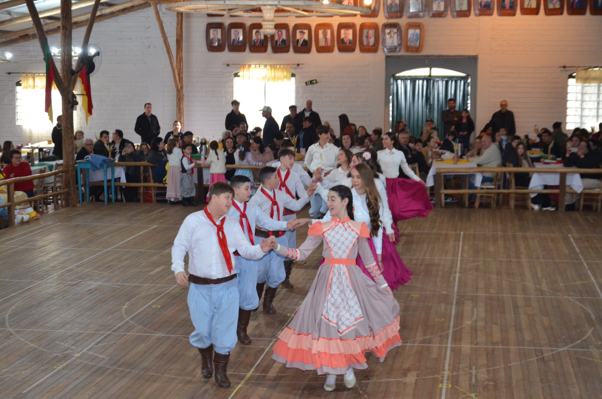FW - 53 anos do CTG Rodeio da Querência