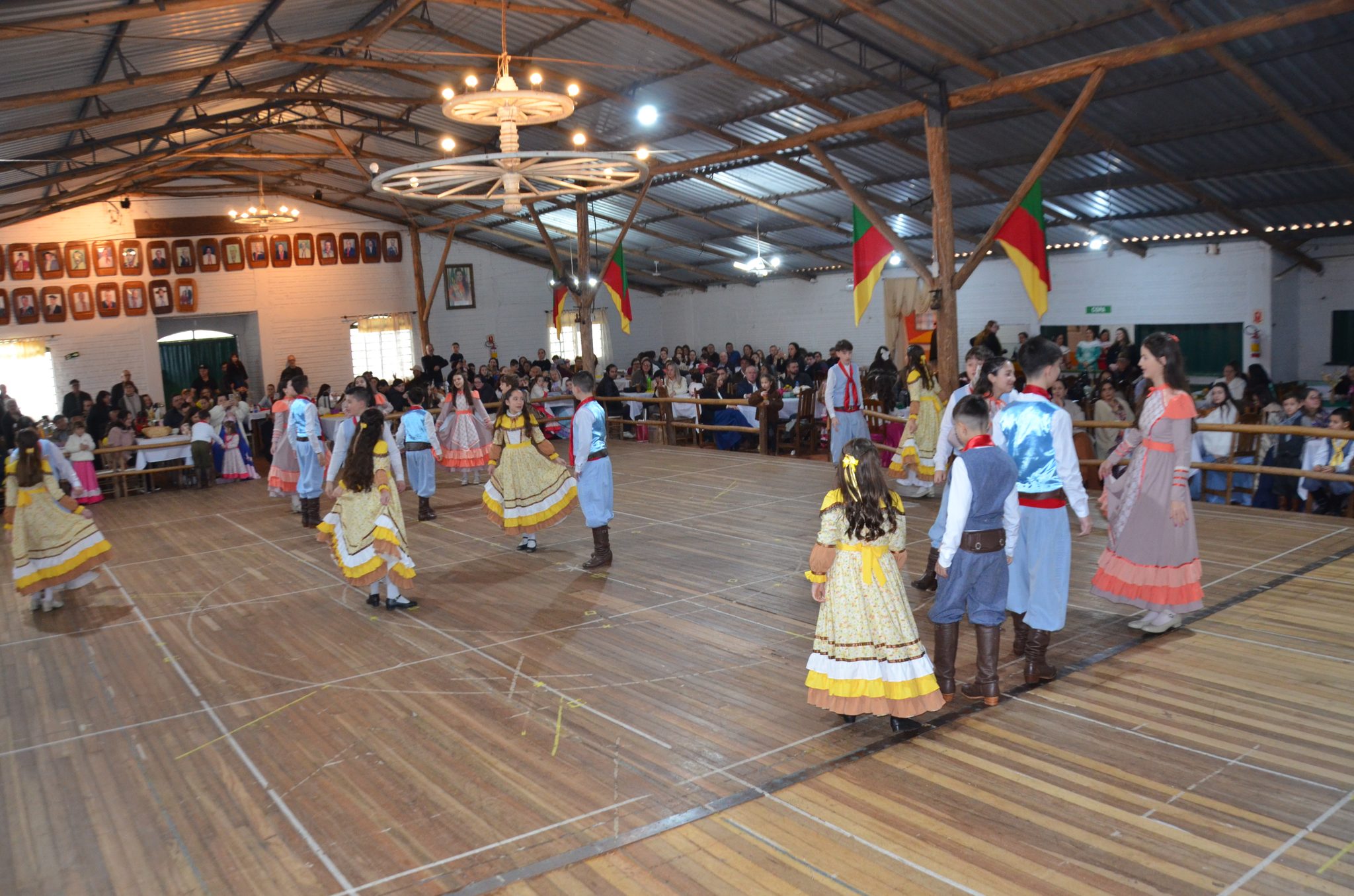 FW - 53 anos do CTG Rodeio da Querência