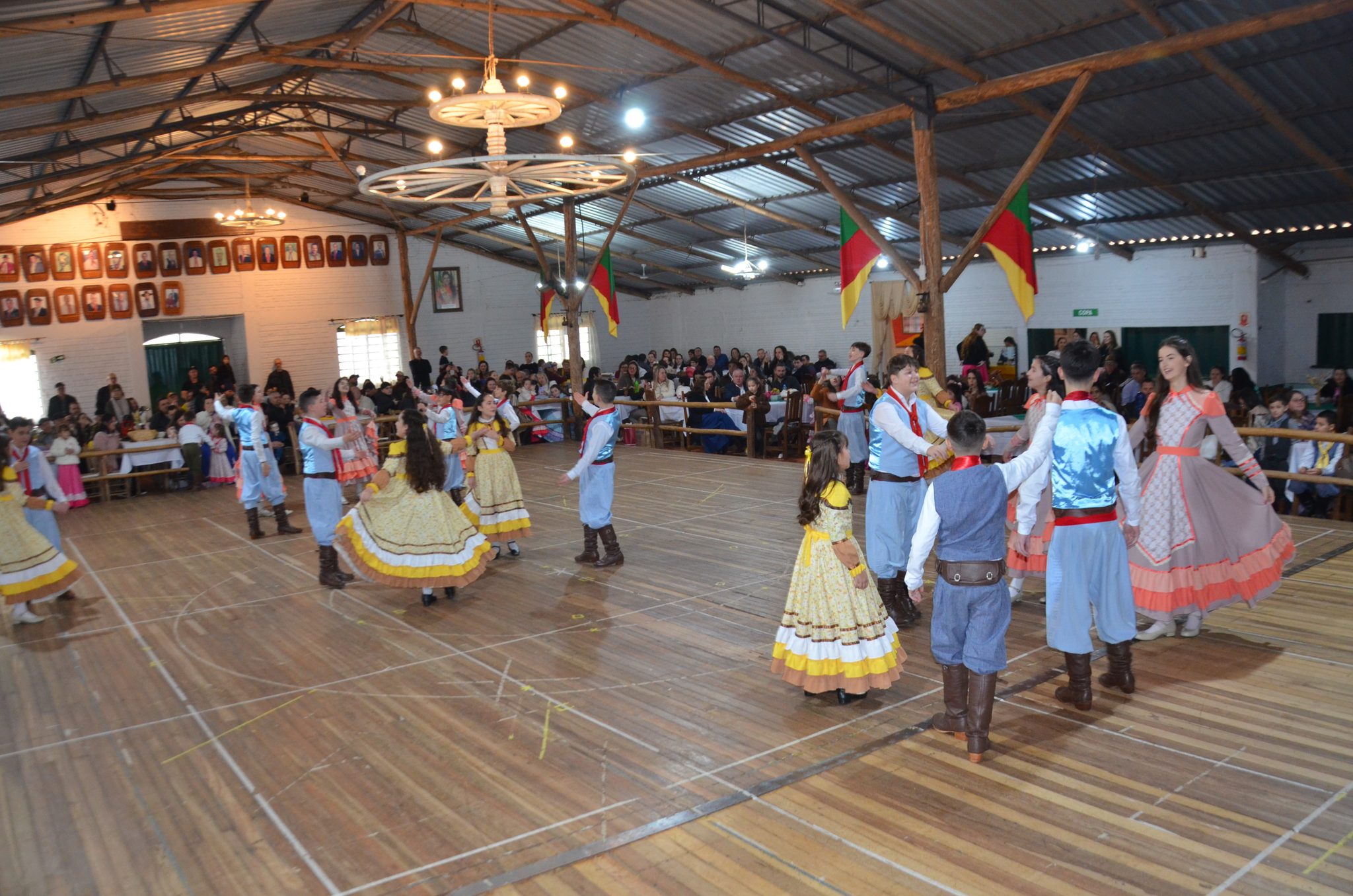 FW - 53 anos do CTG Rodeio da Querência