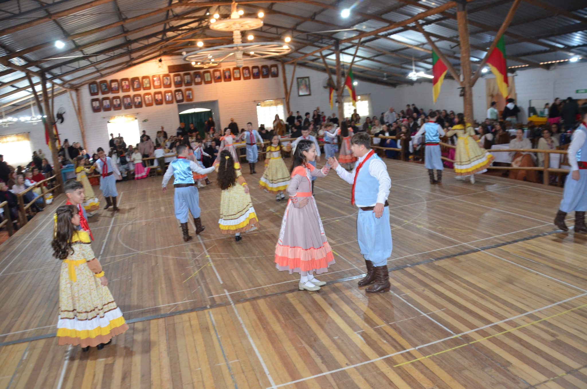 FW - 53 anos do CTG Rodeio da Querência
