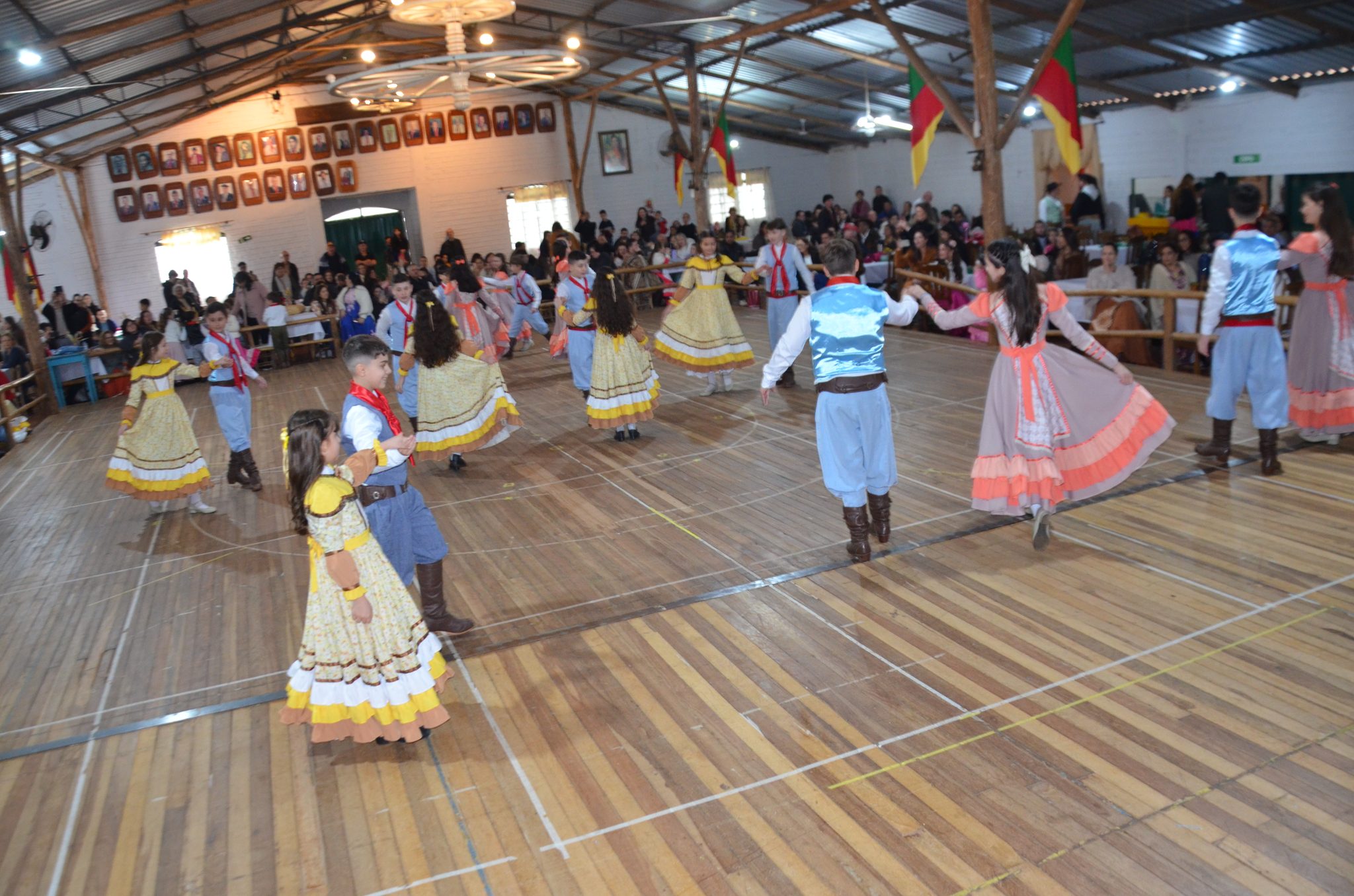 FW - 53 anos do CTG Rodeio da Querência