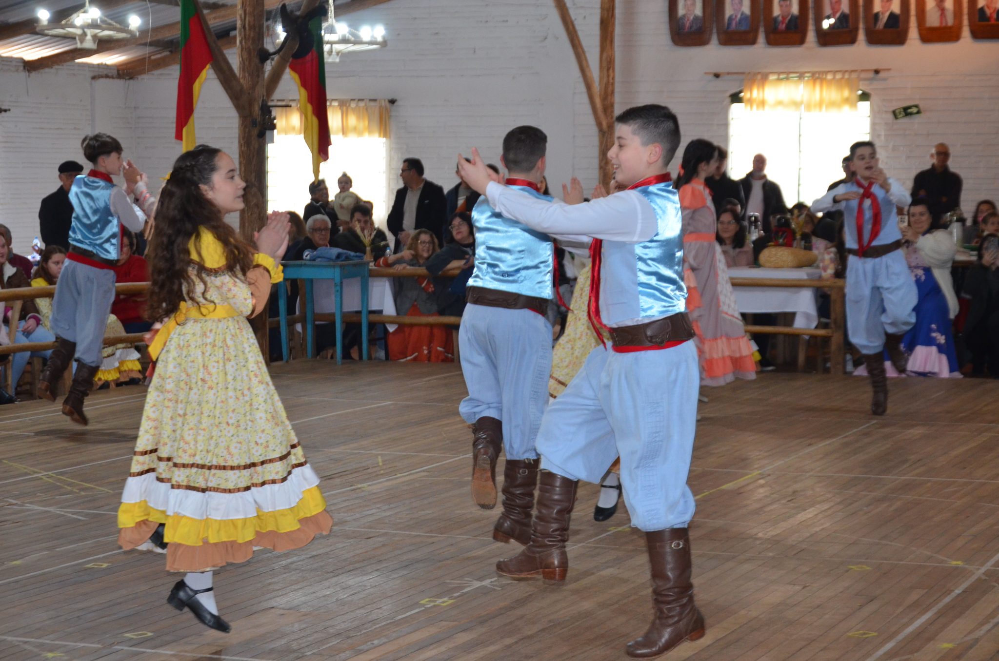 FW - 53 anos do CTG Rodeio da Querência