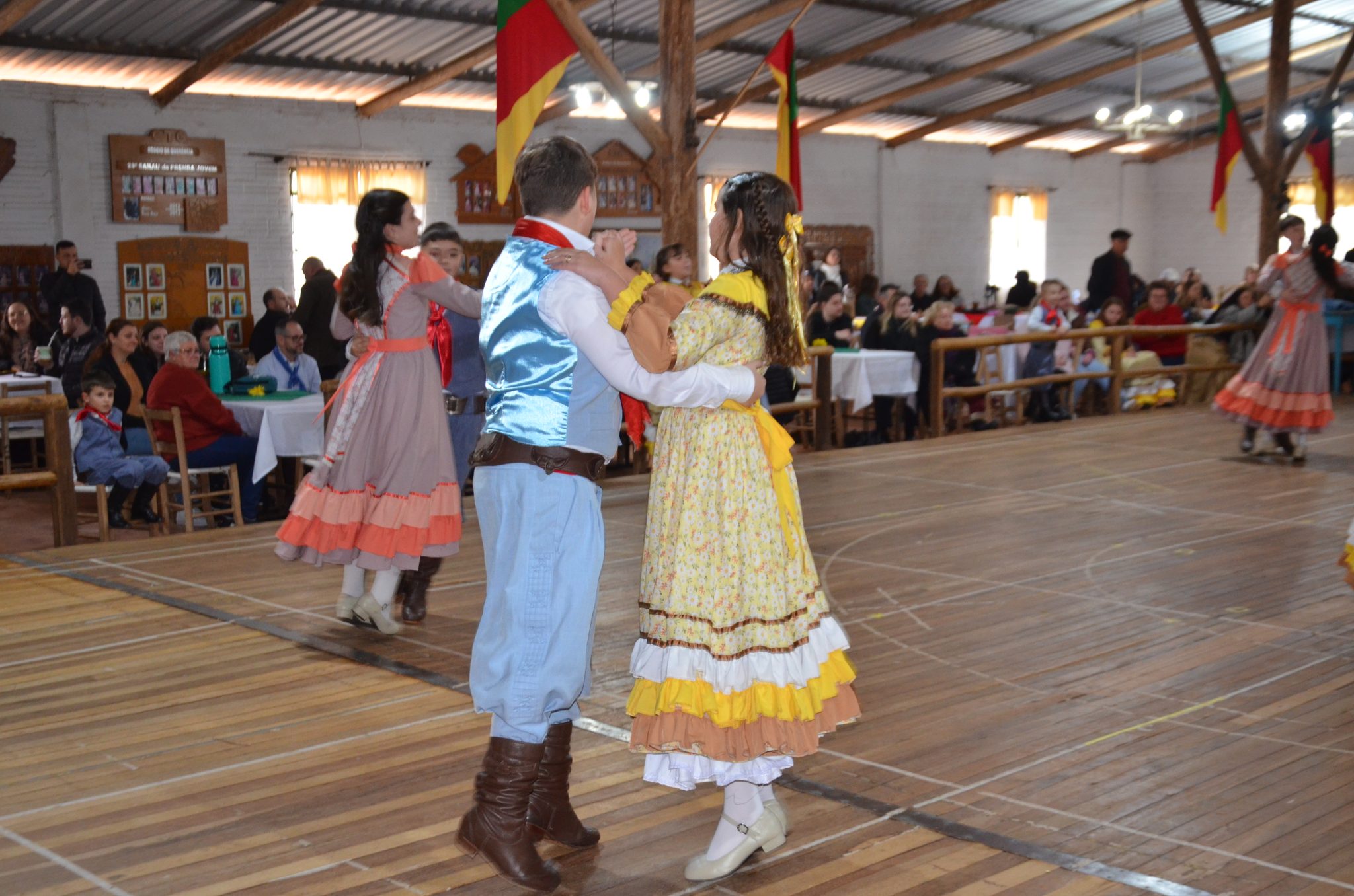 FW - 53 anos do CTG Rodeio da Querência