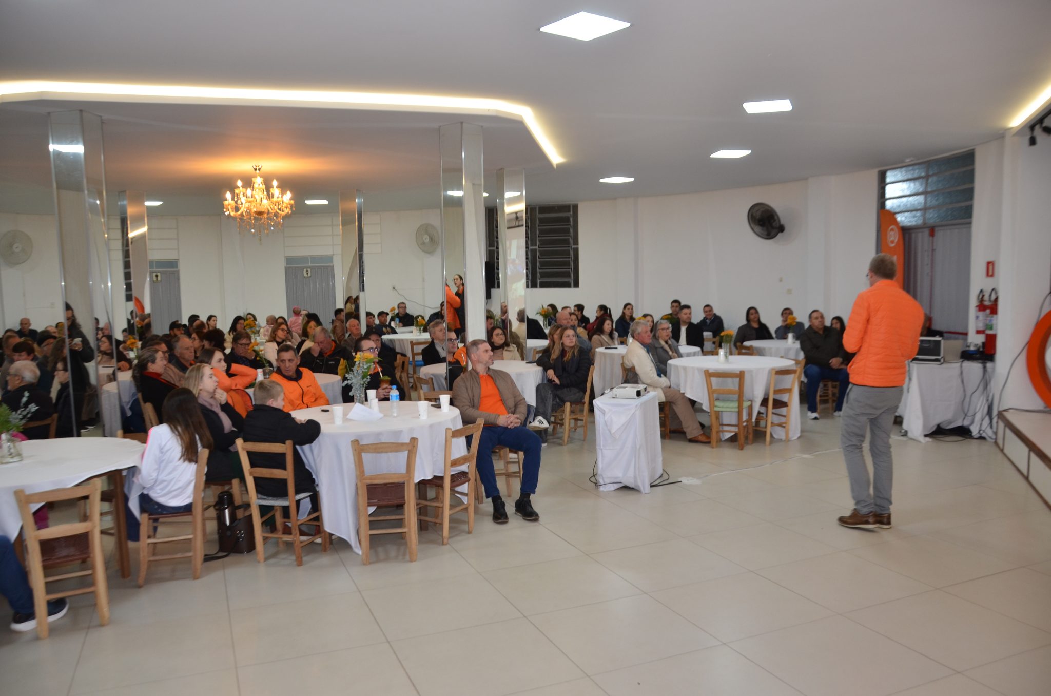 FW- Cinco anos da Agência Cresol Barril