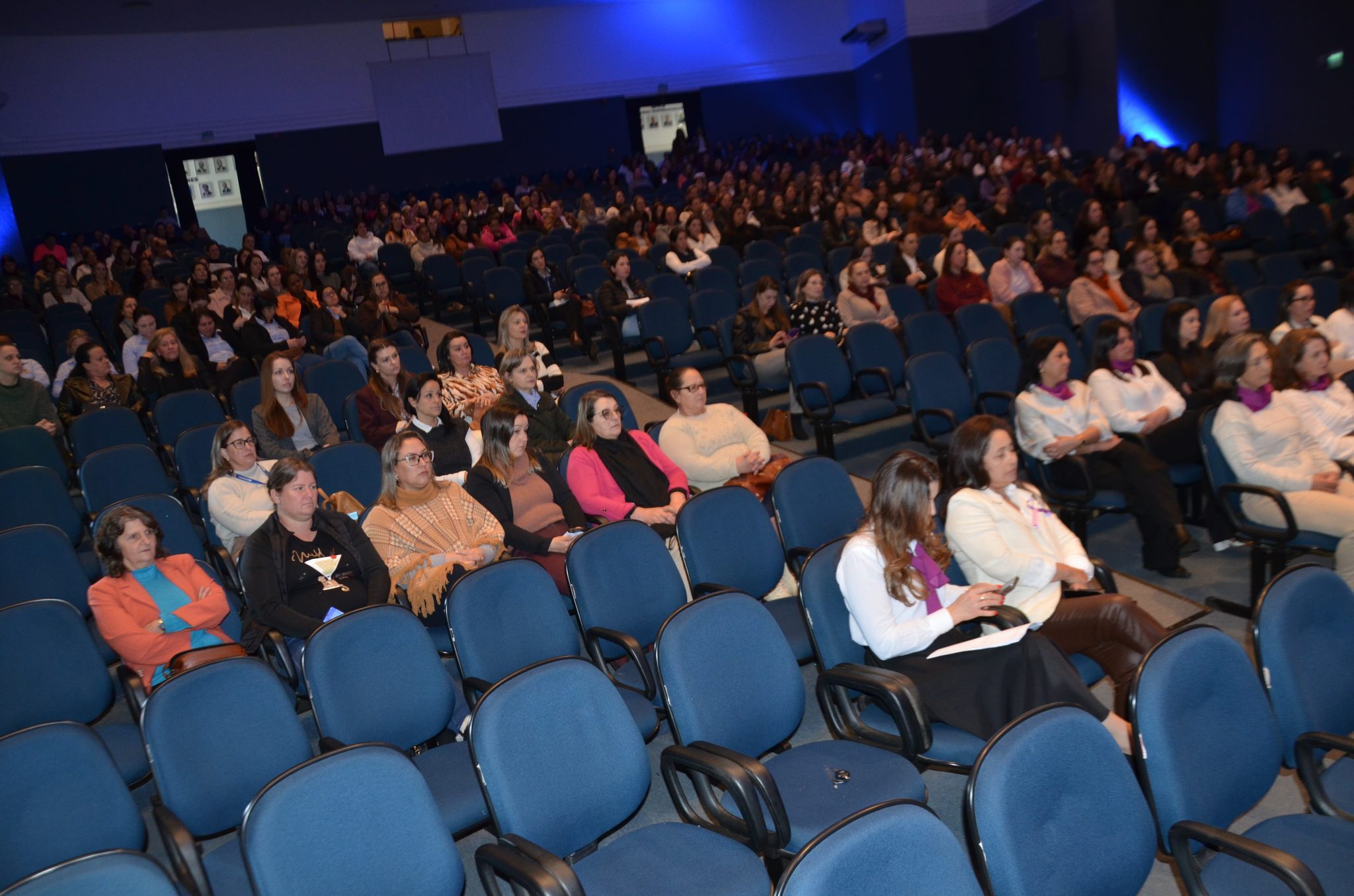 FW - Agosto Lilás: As Vozes das Mulheres da Amzop