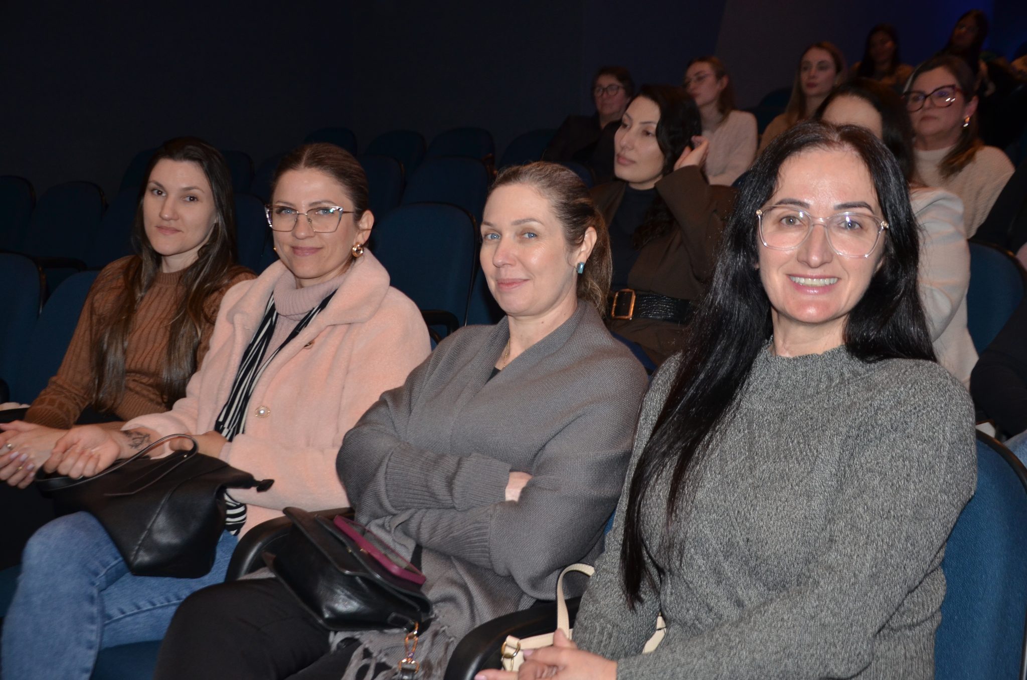 FW - Agosto Lilás: As Vozes das Mulheres da Amzop