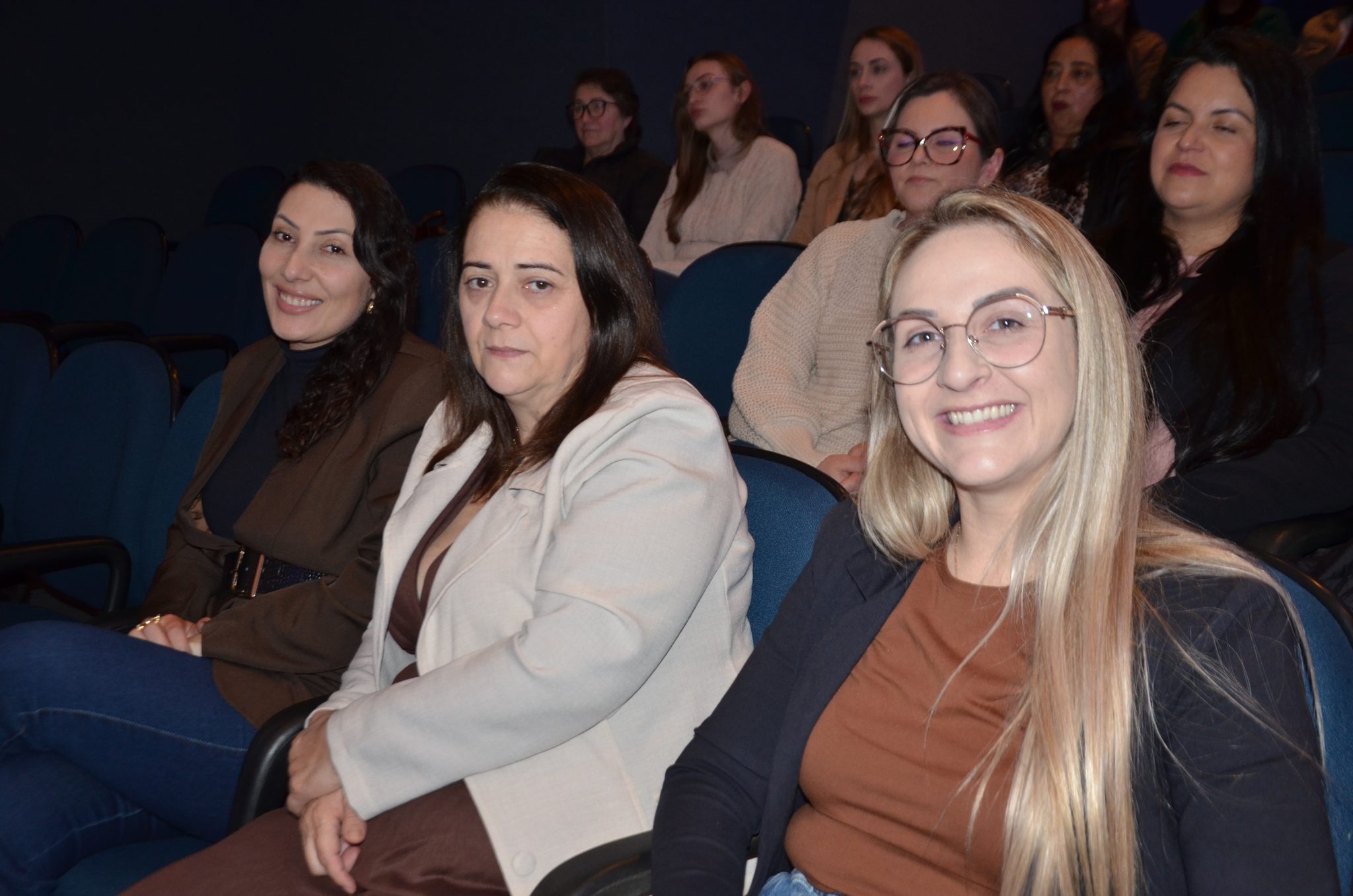 FW - Agosto Lilás: As Vozes das Mulheres da Amzop