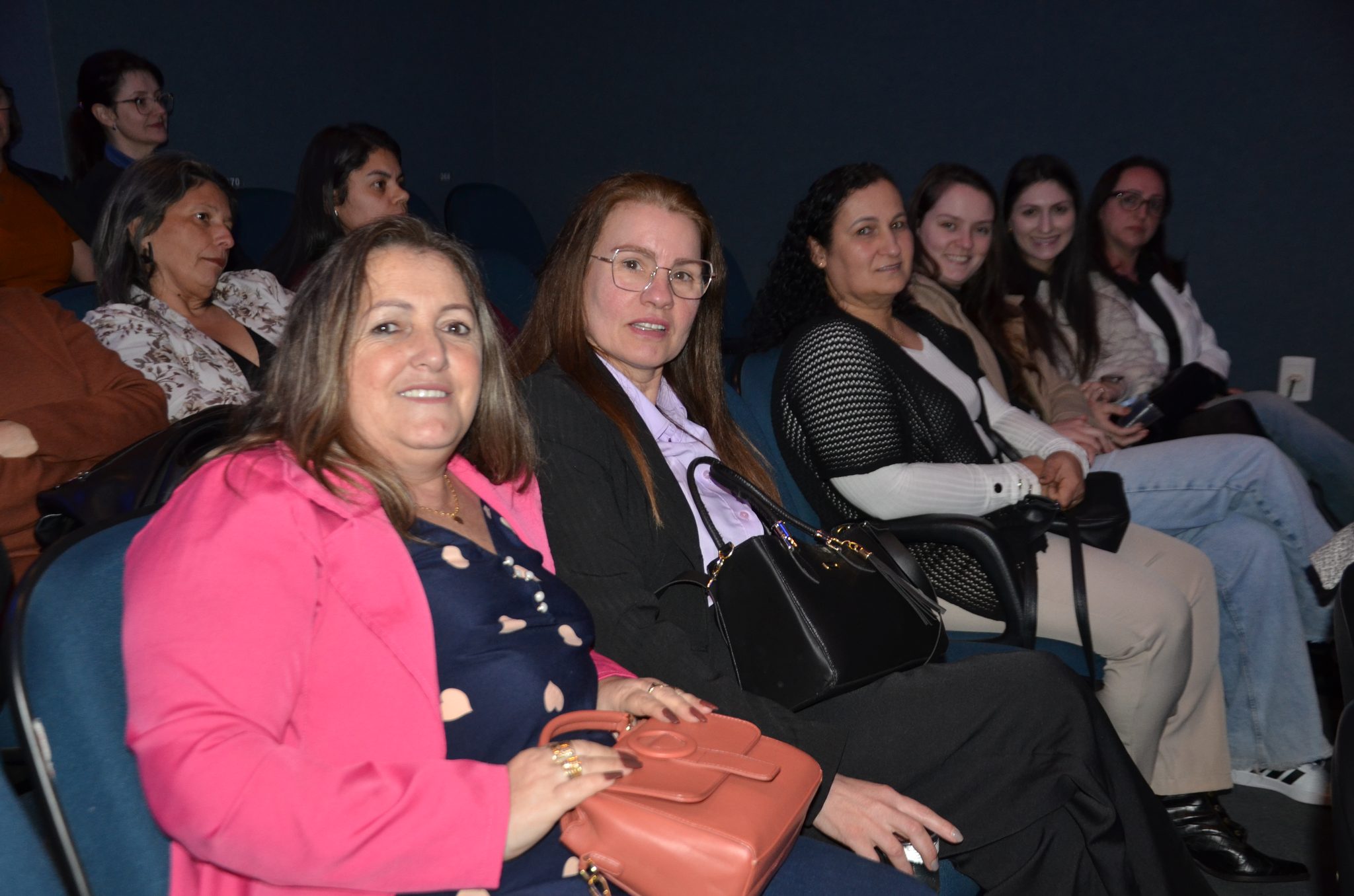 FW - Agosto Lilás: As Vozes das Mulheres da Amzop