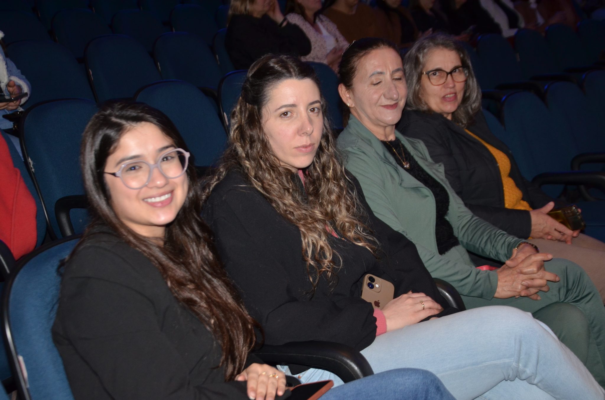 FW - Agosto Lilás: As Vozes das Mulheres da Amzop