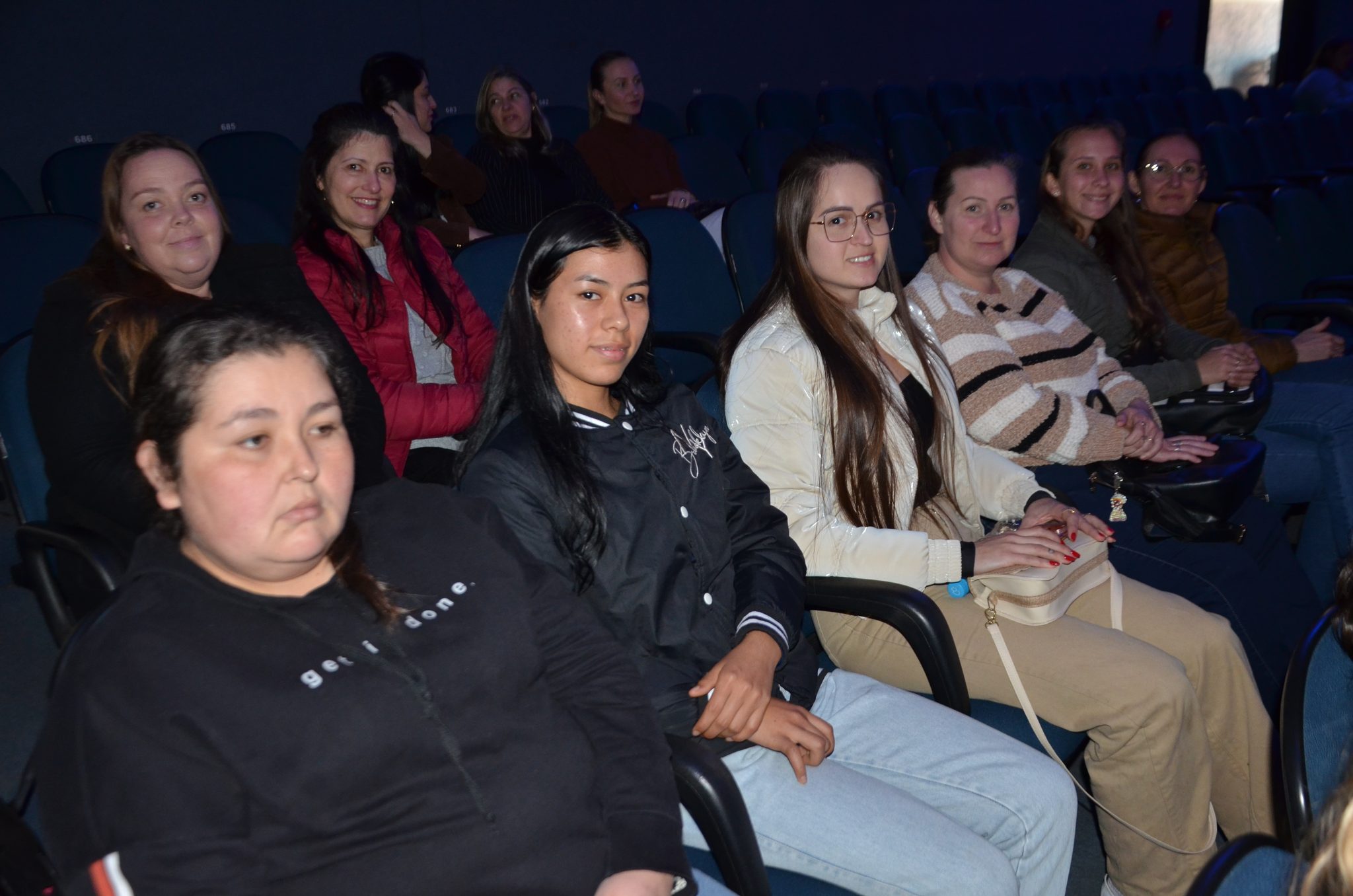 FW - Agosto Lilás: As Vozes das Mulheres da Amzop