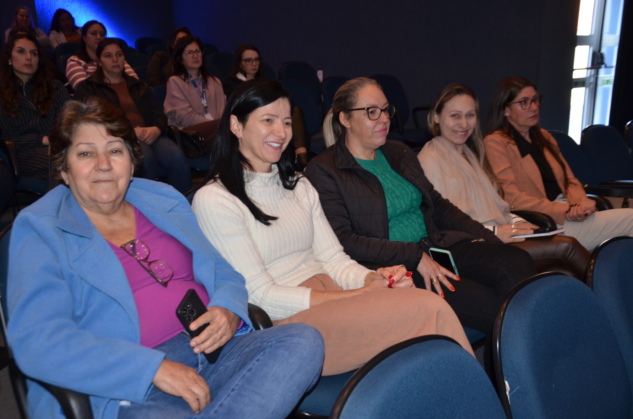 FW - Agosto Lilás: As Vozes das Mulheres da Amzop