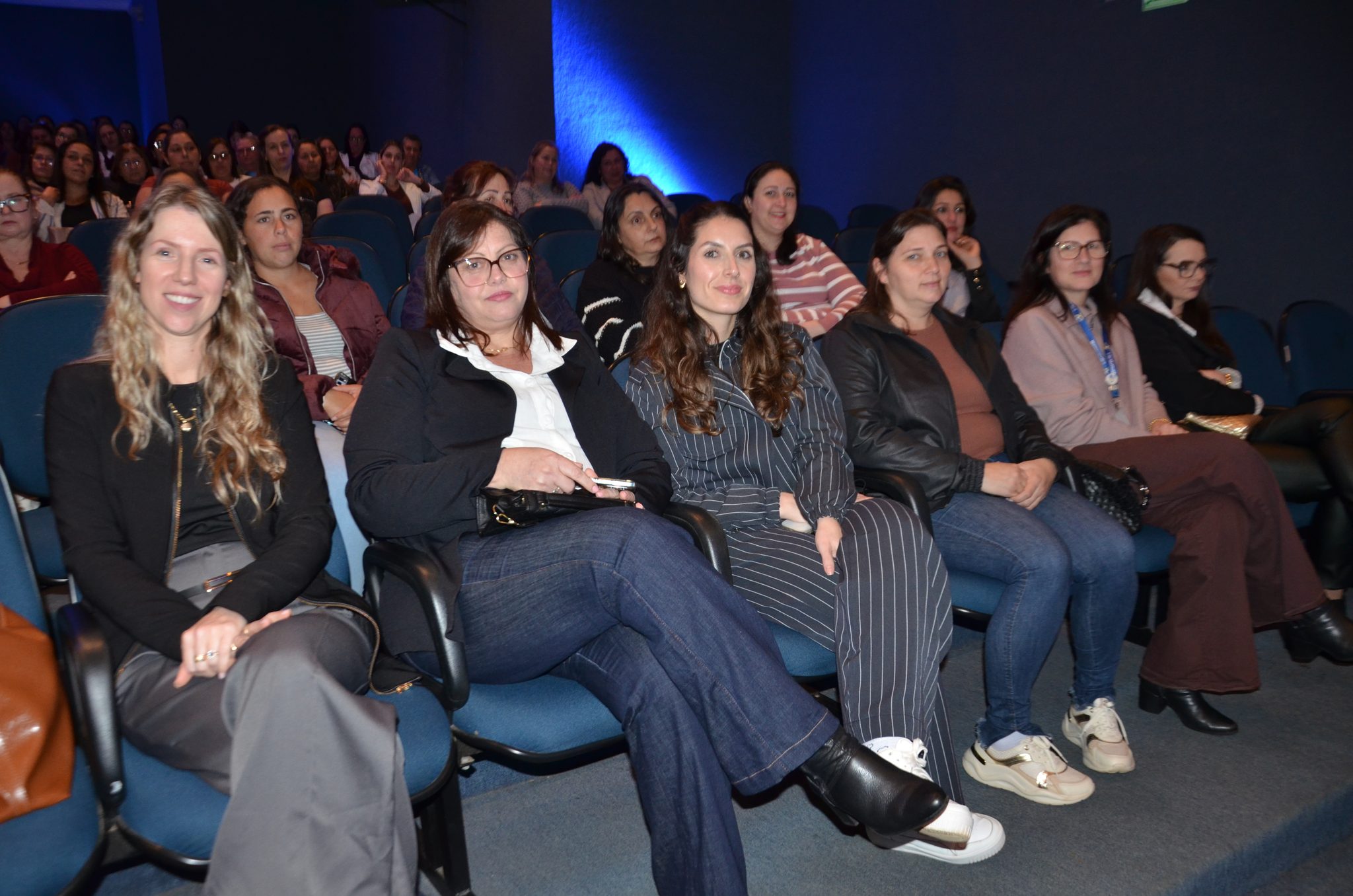 FW - Agosto Lilás: As Vozes das Mulheres da Amzop