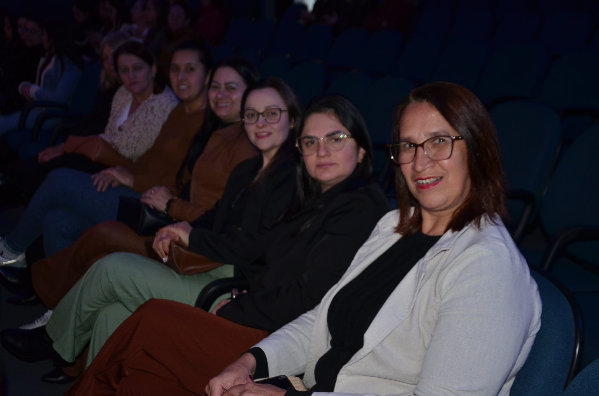 FW - Agosto Lilás: As Vozes das Mulheres da Amzop