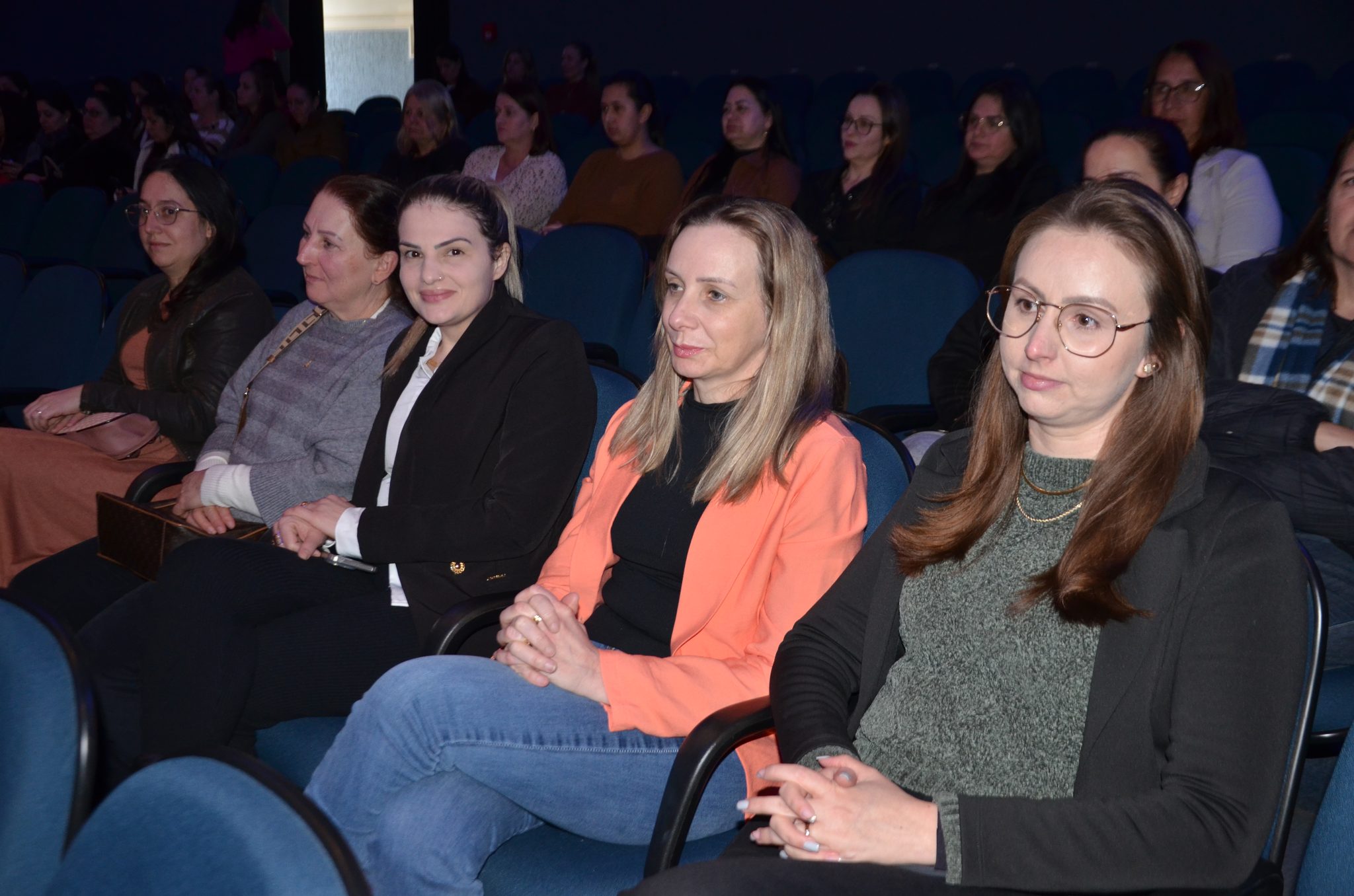FW - Agosto Lilás: As Vozes das Mulheres da Amzop