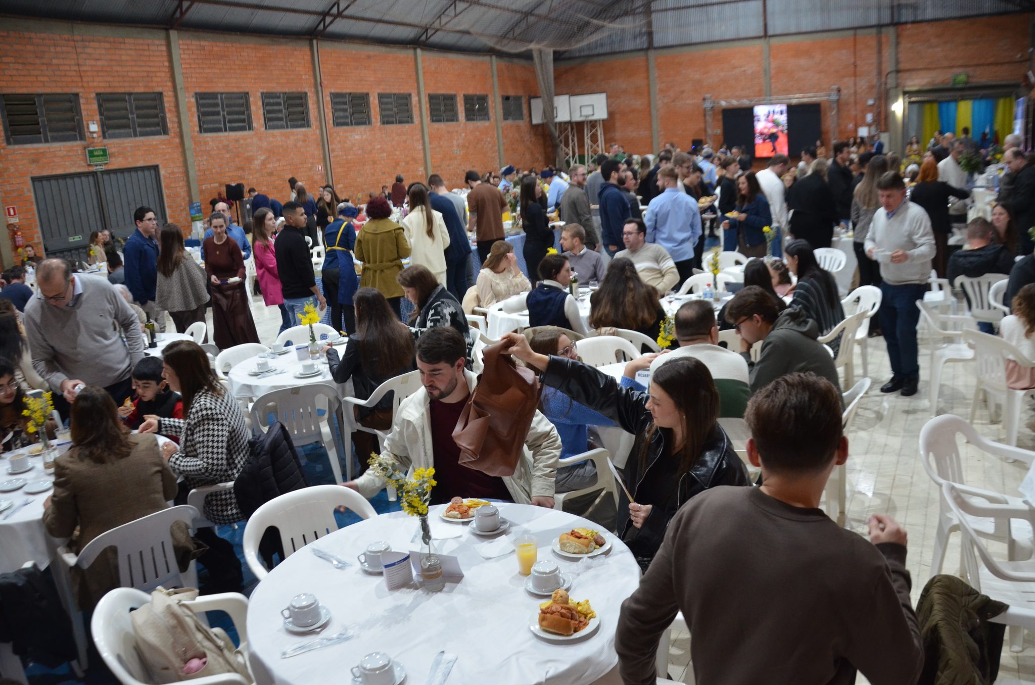 FW - 20ª edição do Café Colonial do Rotary Barril