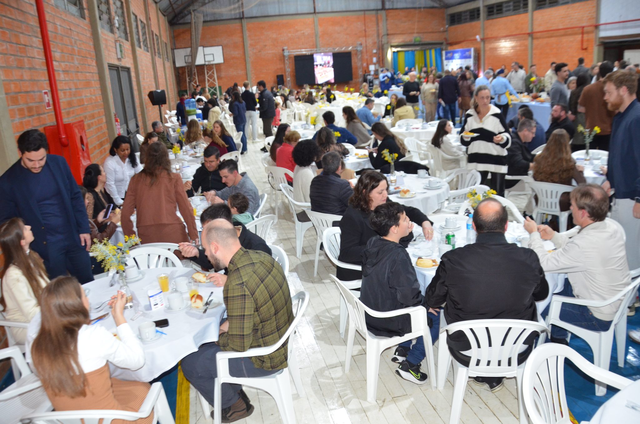 FW - 20ª edição do Café Colonial do Rotary Barril